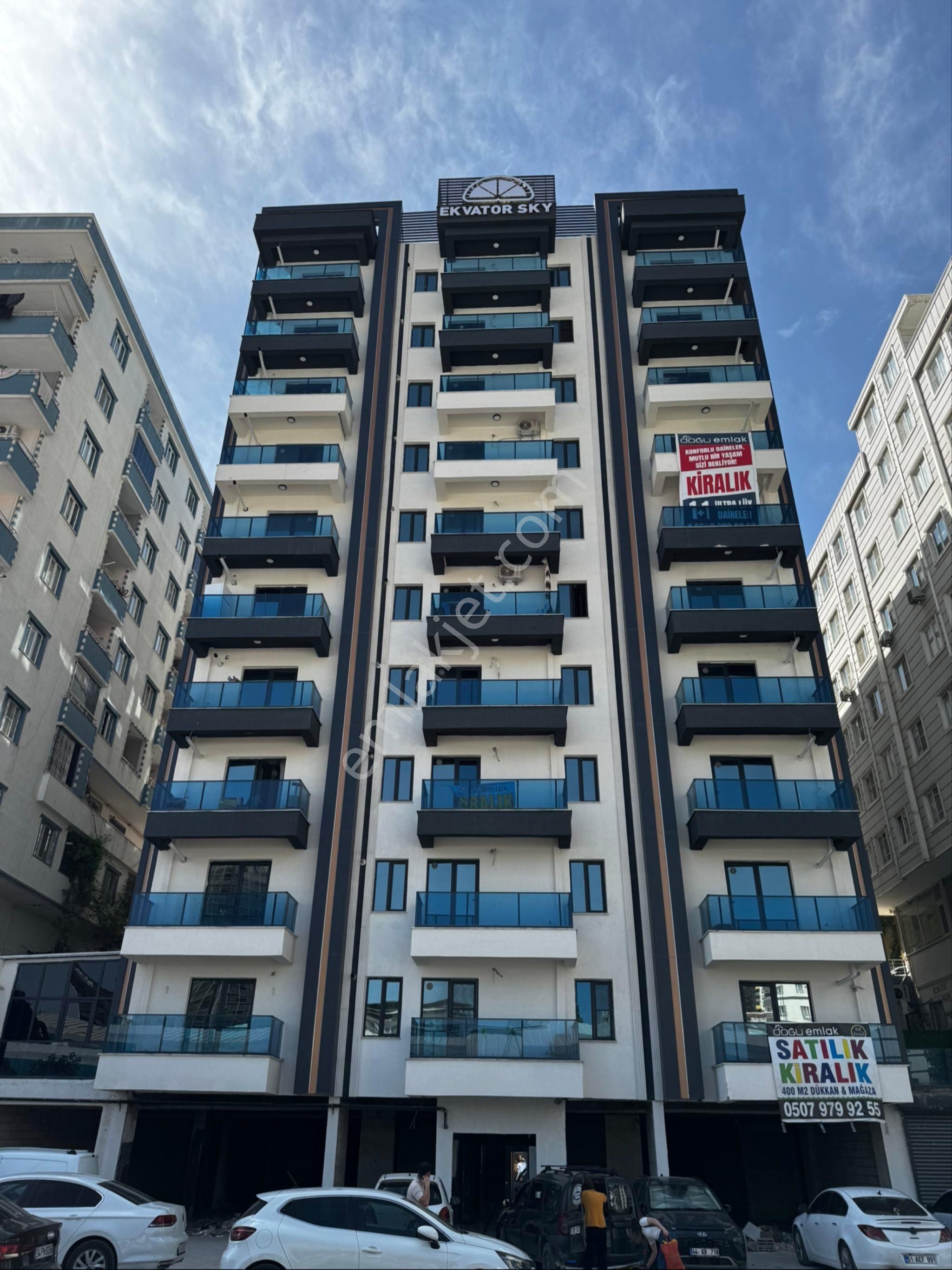 Eski Awm Arkası Sıfır Ful Eşyalı 1+1 Kiralık Dairemiz