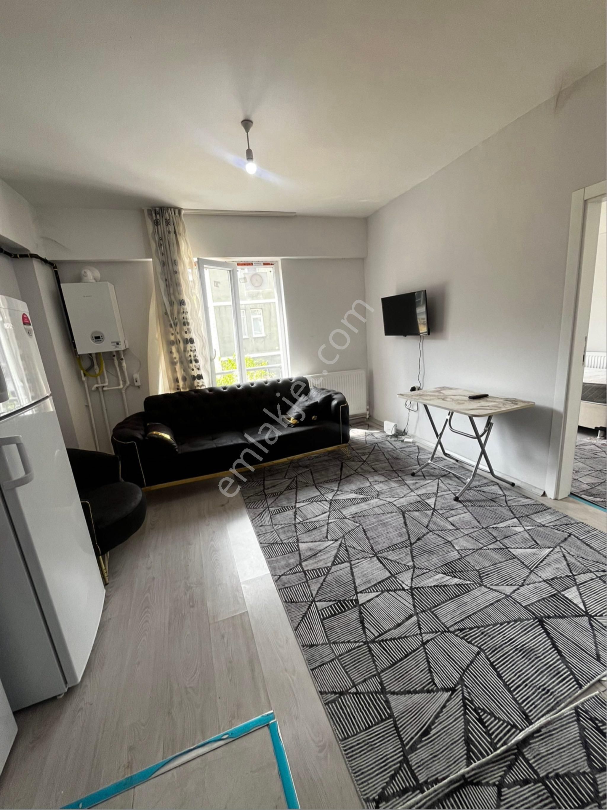 Isparta Yedişehitler Mahallesinde Kiralık 1+1