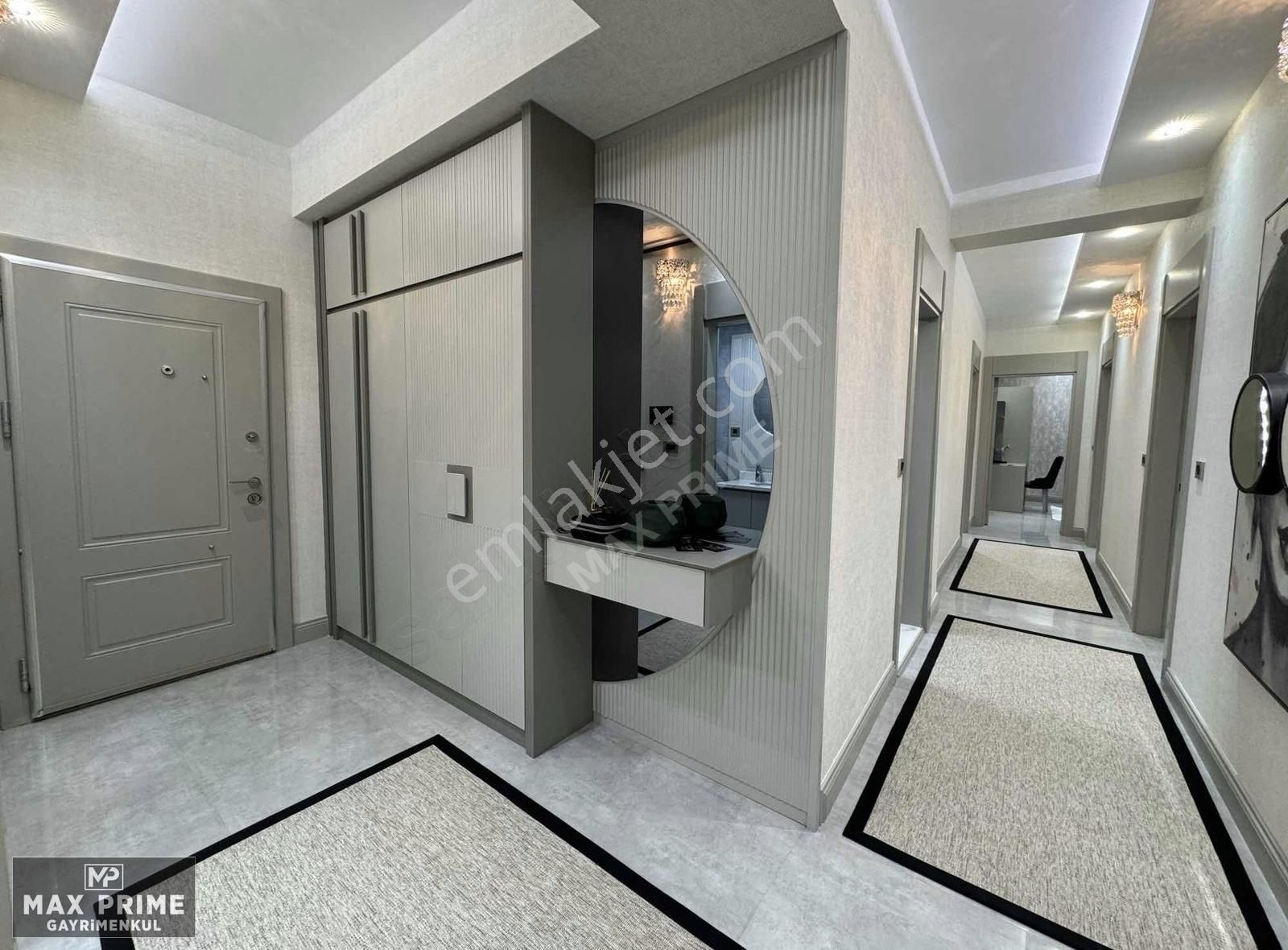 Şemikler'de 4+1 / 200 M² Sıfır Full Konsept Sitede Lüx Daire - Görsel 15