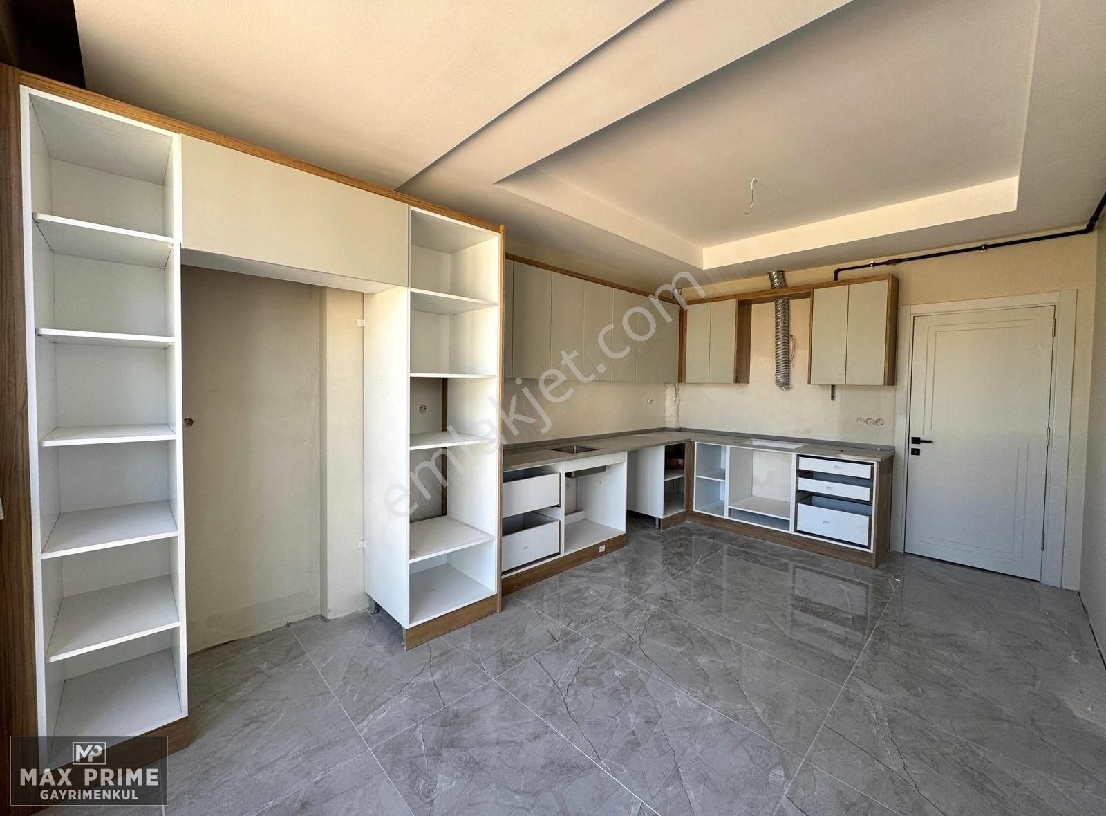 Selçukbey'de Yeşil Alan Cepheli 2+1 E. Banyolu Sıfır Lüks Daire