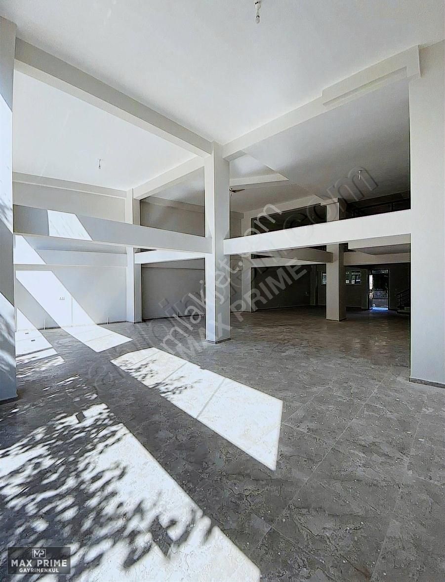 Sümer'de Çal Caddesi Üzerinde 500 M² Kullanım Alanlı Dükkan