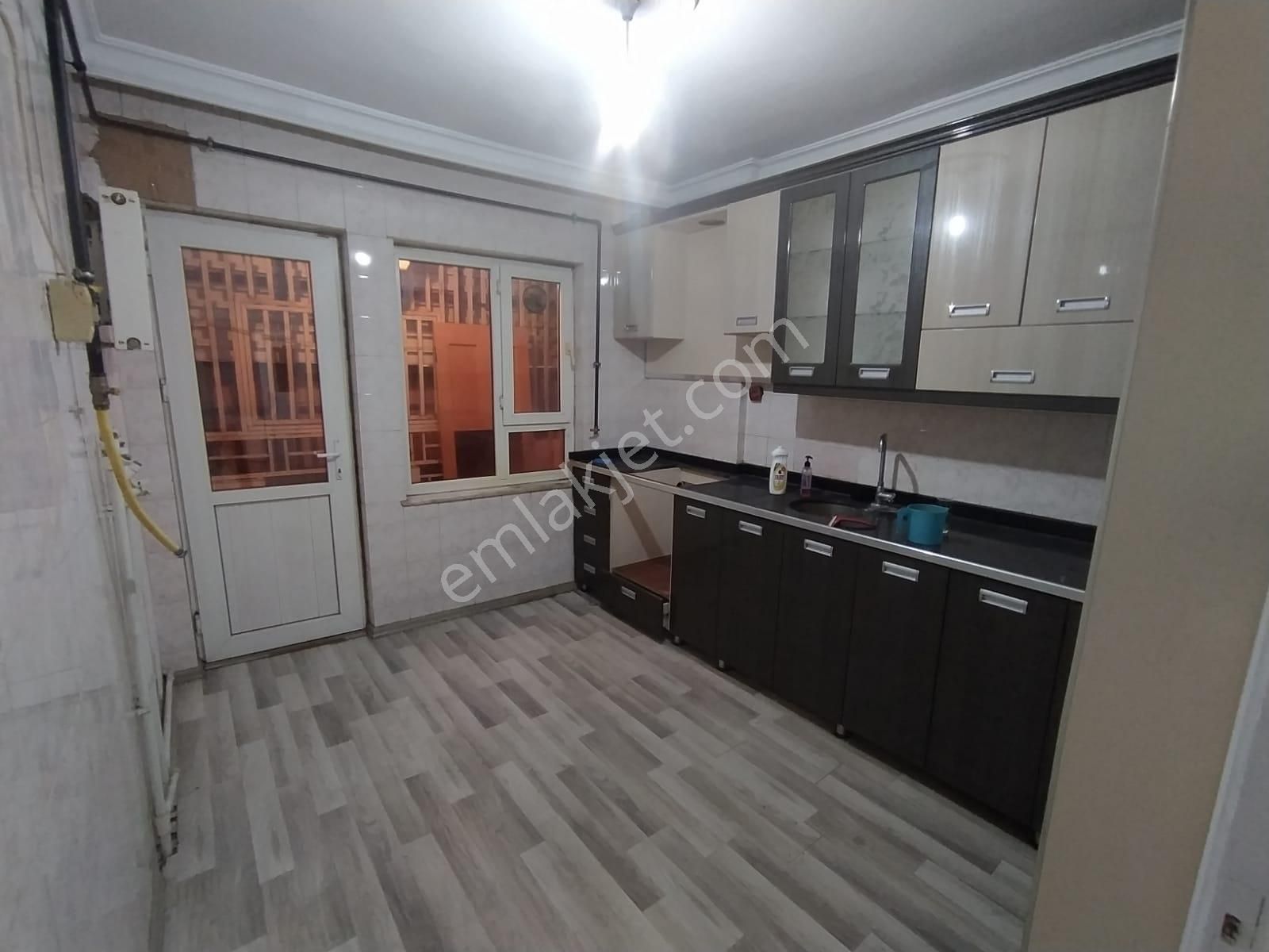 Parkorman Karşısında Bellona Mobilya Üstü 3+1 Kiralık Daire