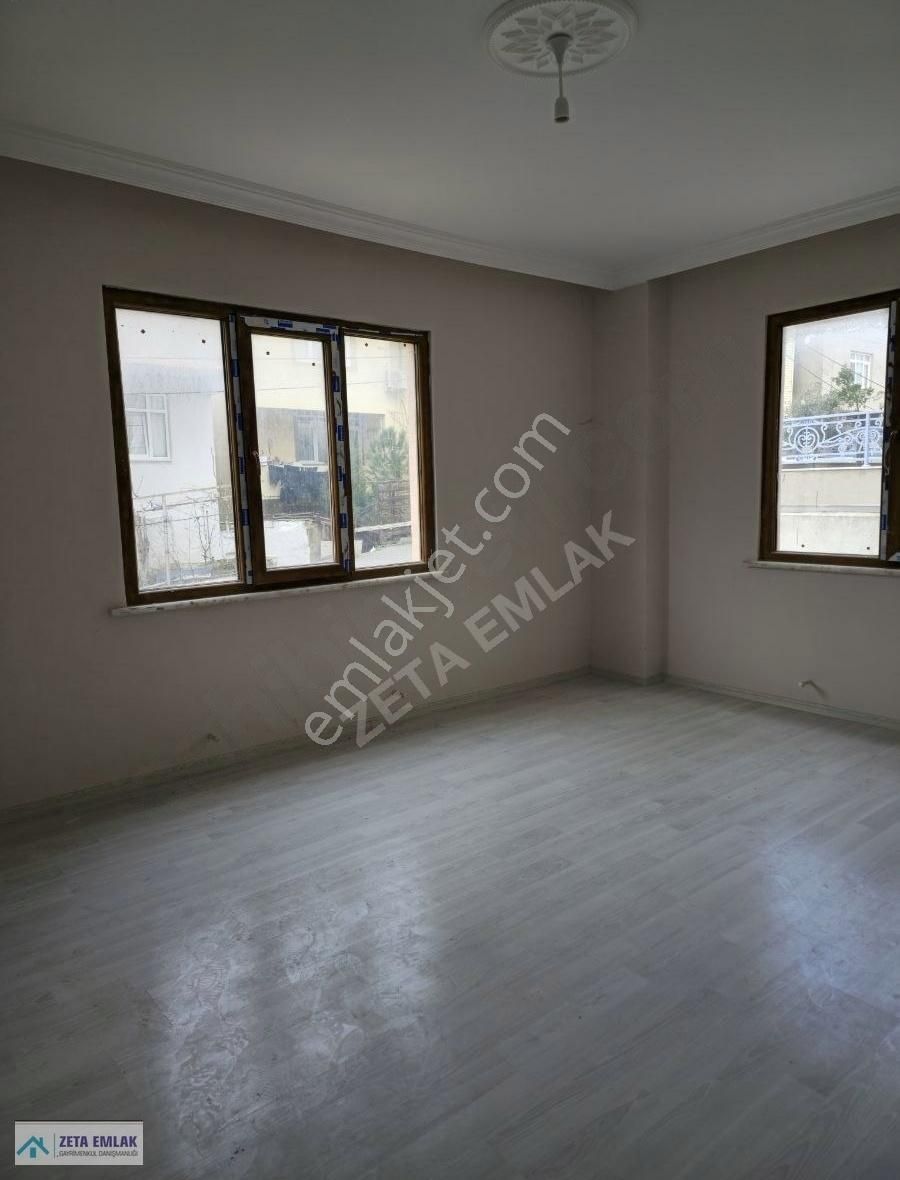 Pendik Esenyalı'da Çok Uygun Satılık 2+1 Daire - Görsel 14