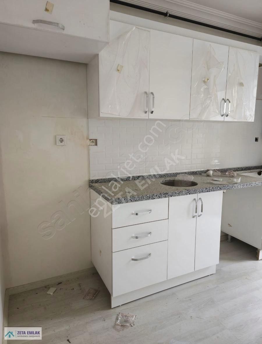 Pendik Esenyalı'da Çok Uygun Satılık 2+1 Daire - Görsel 2