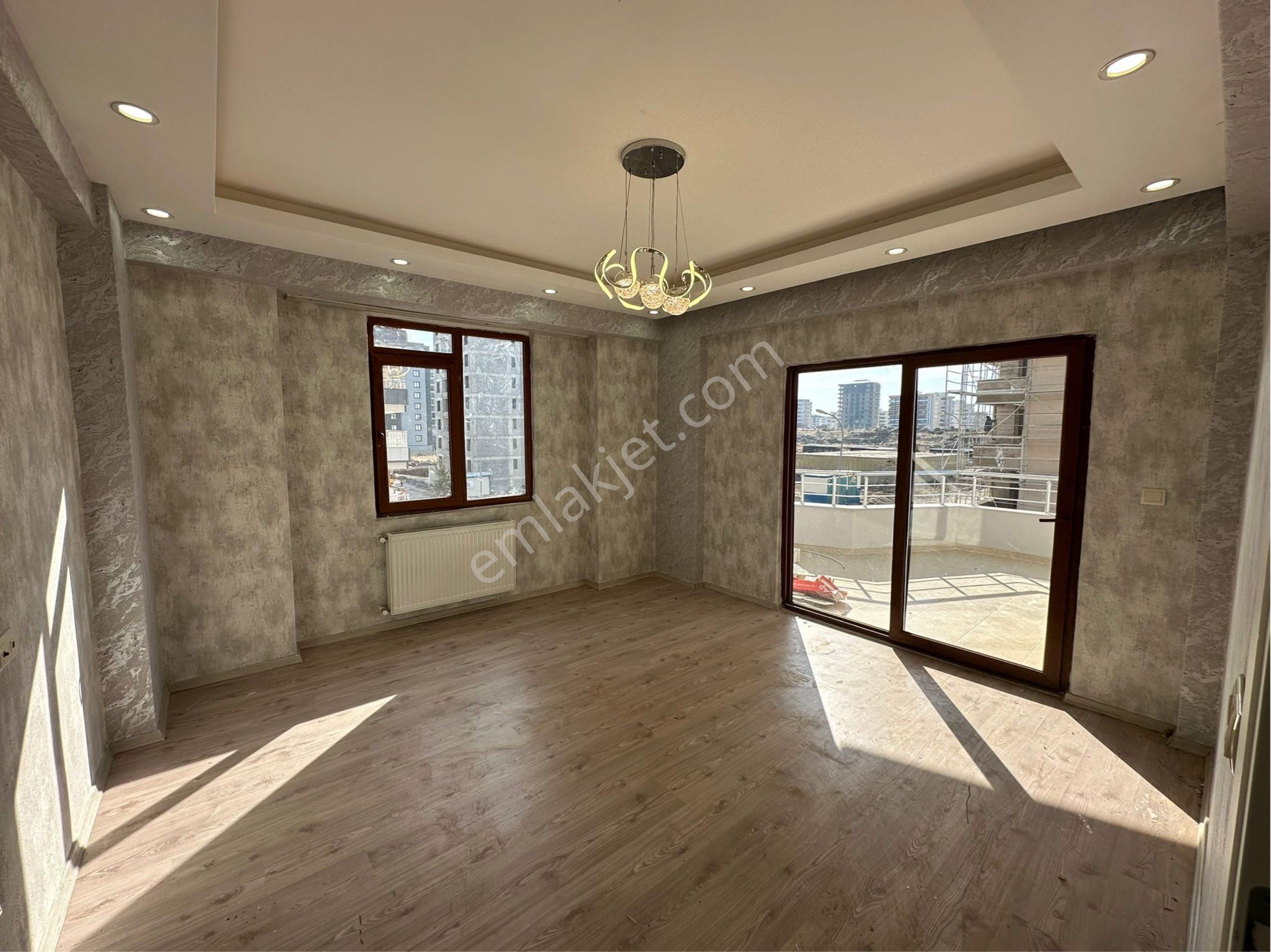 Beyaz Yapı’dan Uygun Fiyata Satılık 4+1 Daire