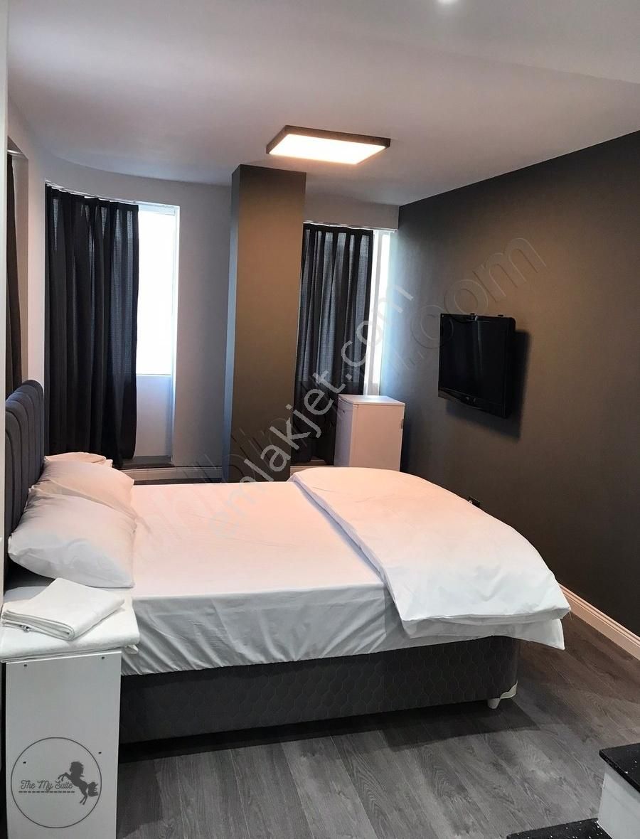 Ümraniye Ana Merkezde Günlük Kiralık Daireler