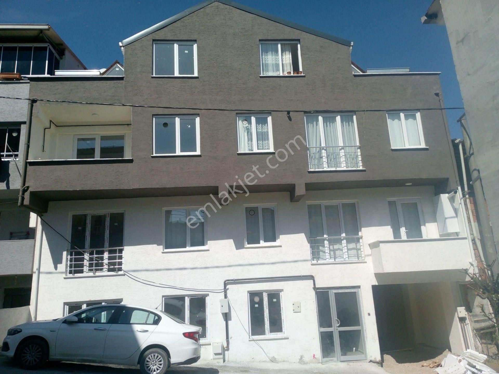 Asker Emlak'tan Emekköy Yenibağlar Mah Satılık 3+1 145m2 Daire