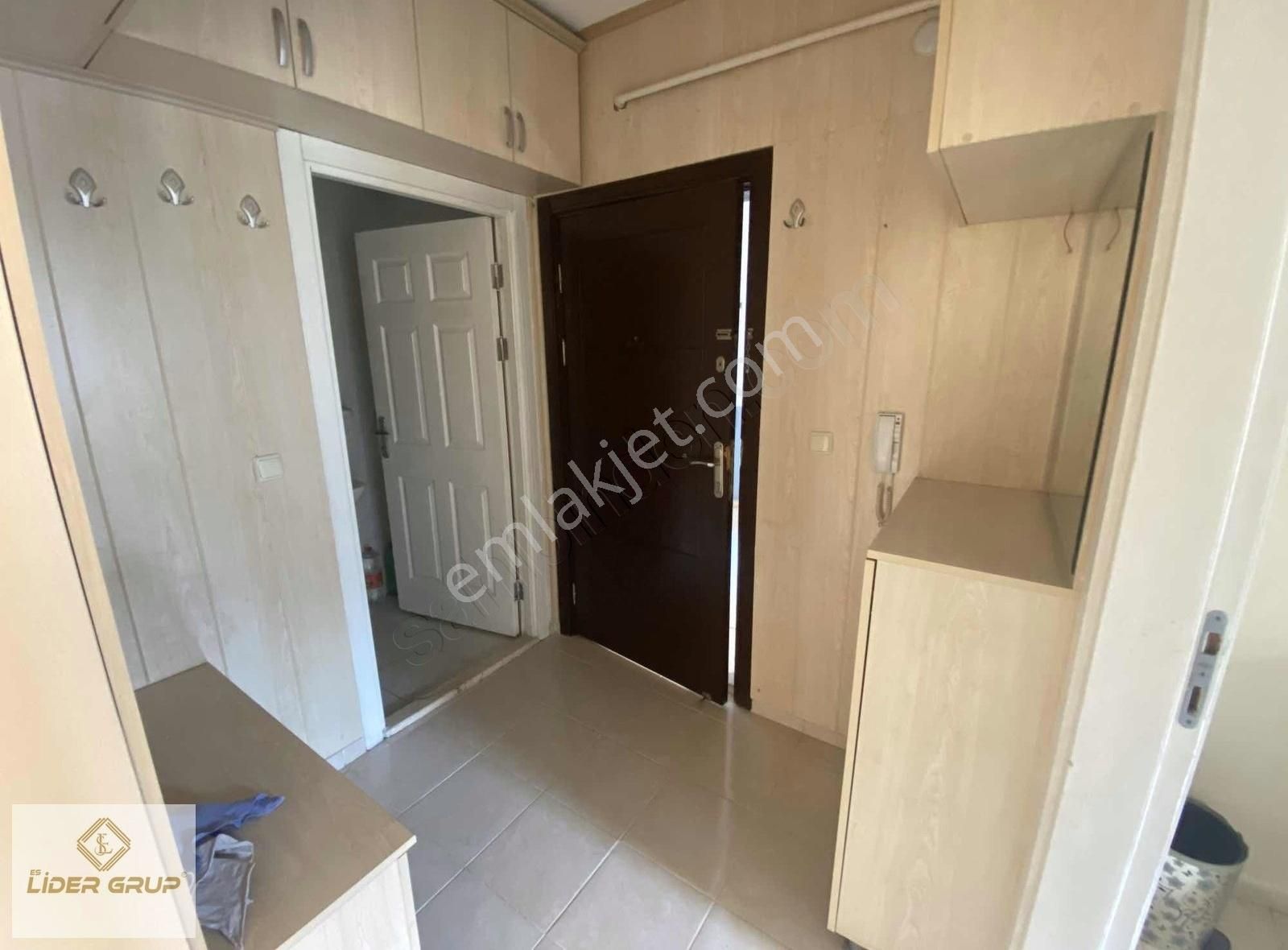 [eslider] Vadişehir Mh. Cd. Üzeri Kiralık Arakat 2+1