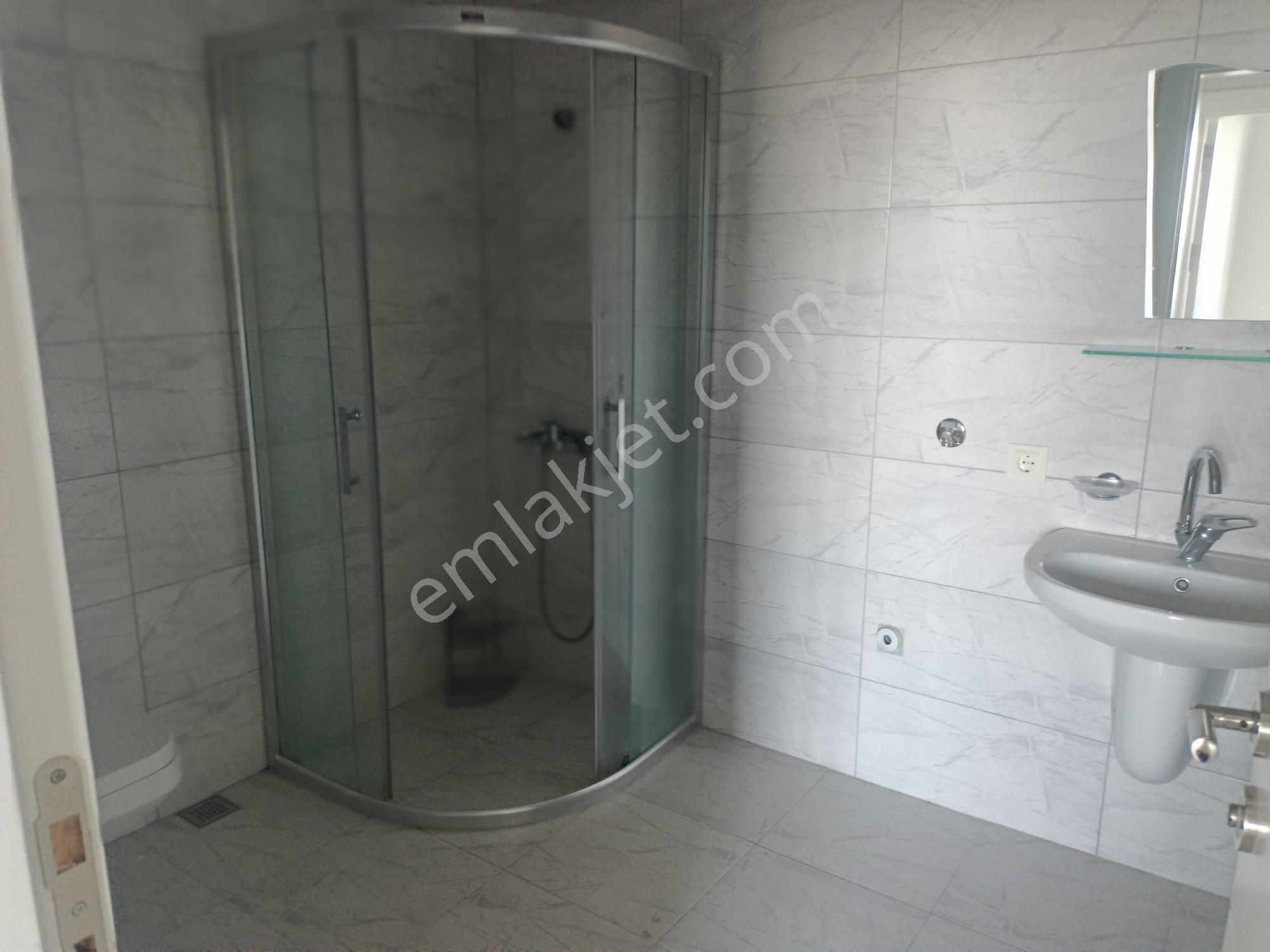 Üniversite Yakınında Kiralık 2+1 Daire Deniz Manzaralı - Görsel 14