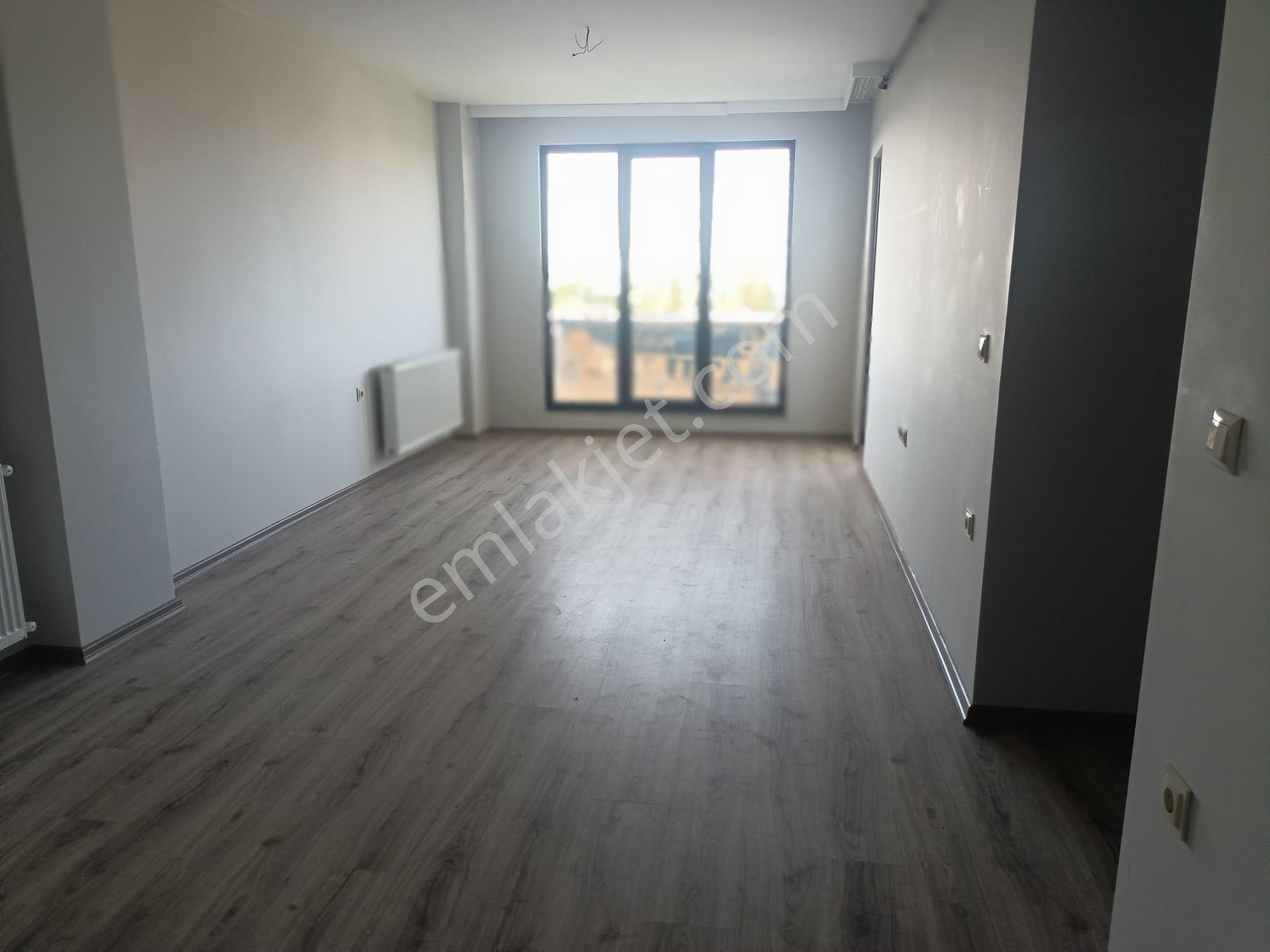 Üniversite Yakınında Kiralık 2+1 Daire Deniz Manzaralı - Görsel 6