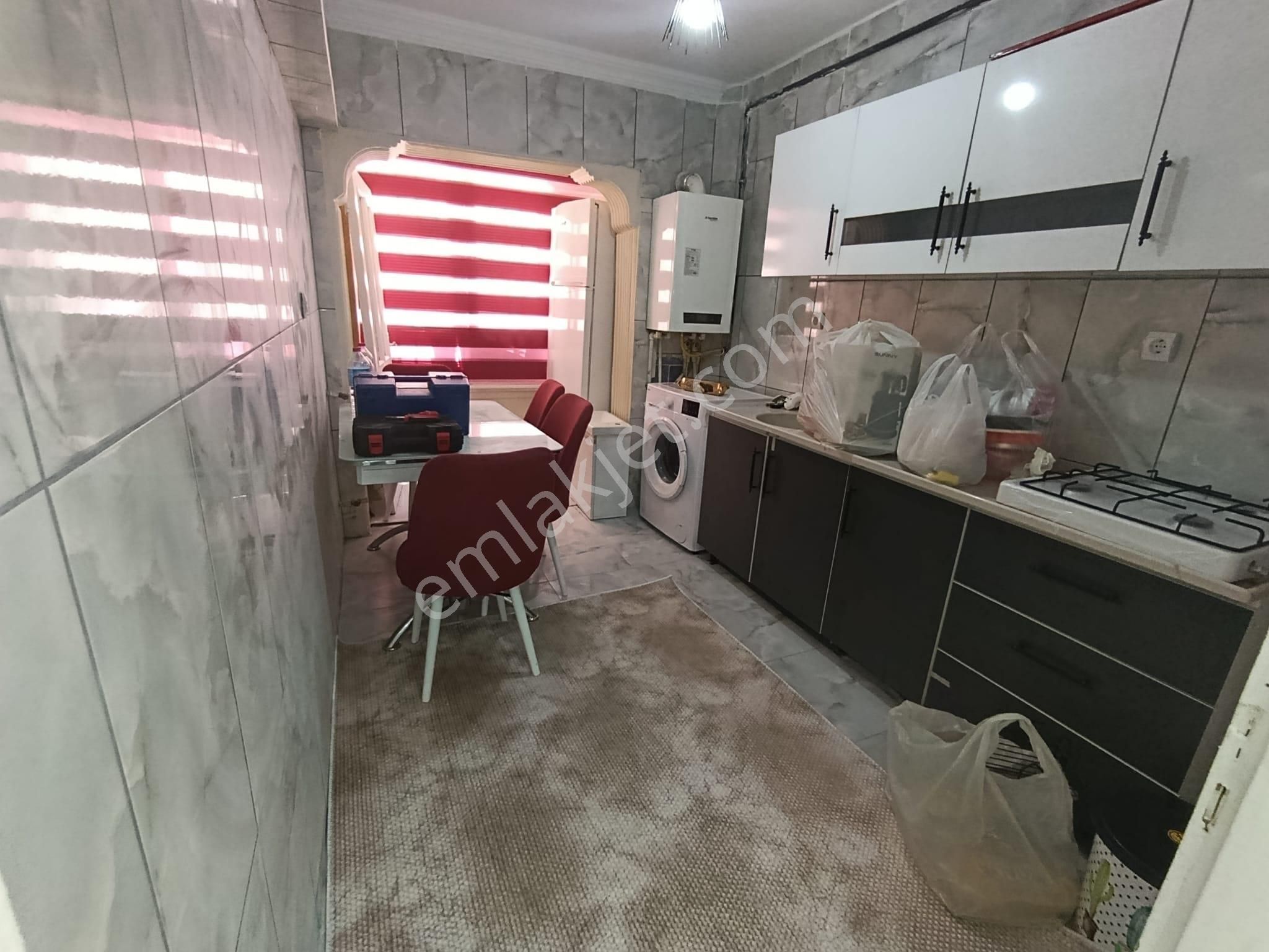 30 Ağustos Mah Acil Satılık Eşyalı 2+1 Yapılı Daire
