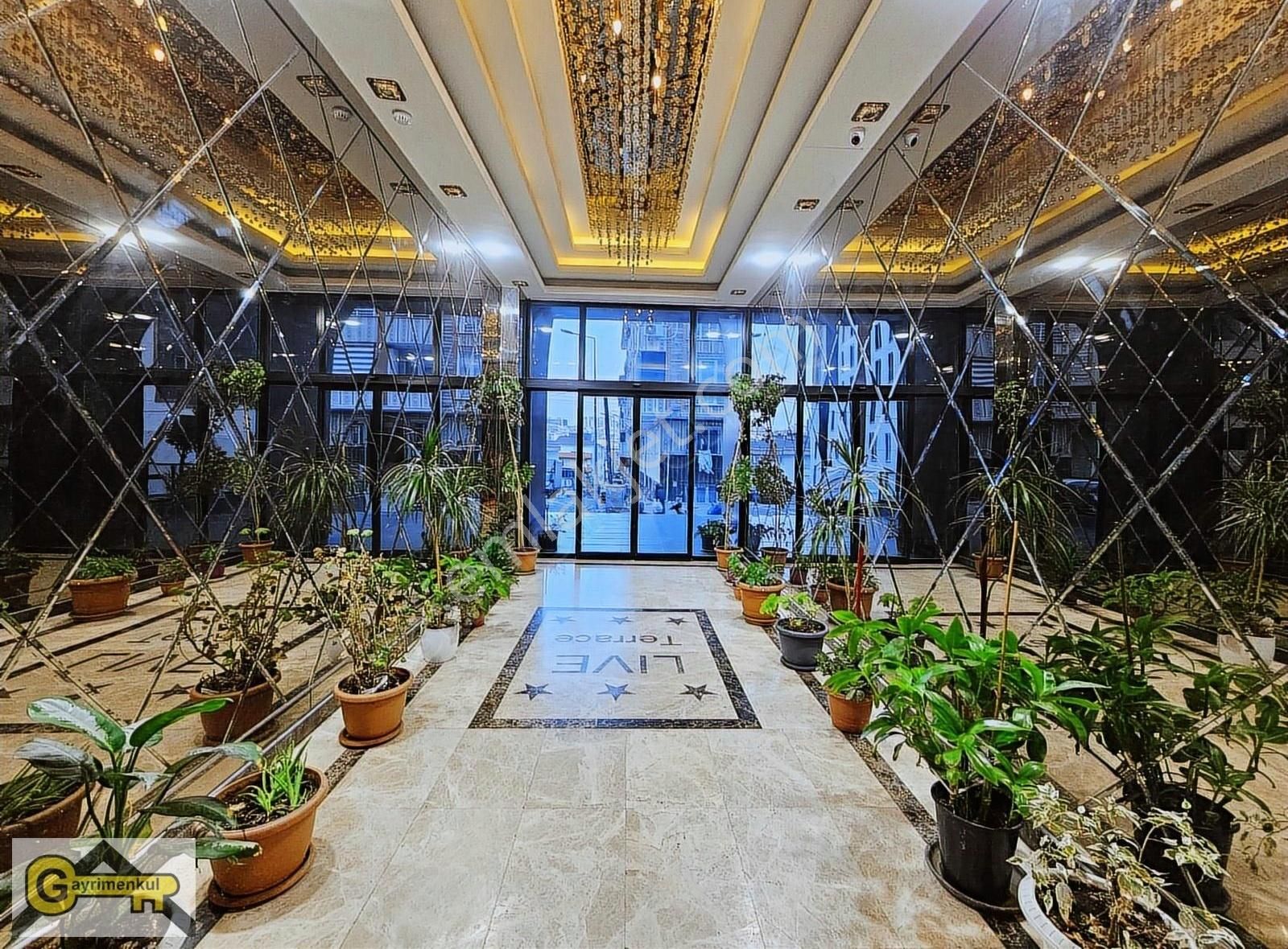 Esenyurt Yeşilkent Mh Live Terrace Recidence 2+1 Manzarlı Daire