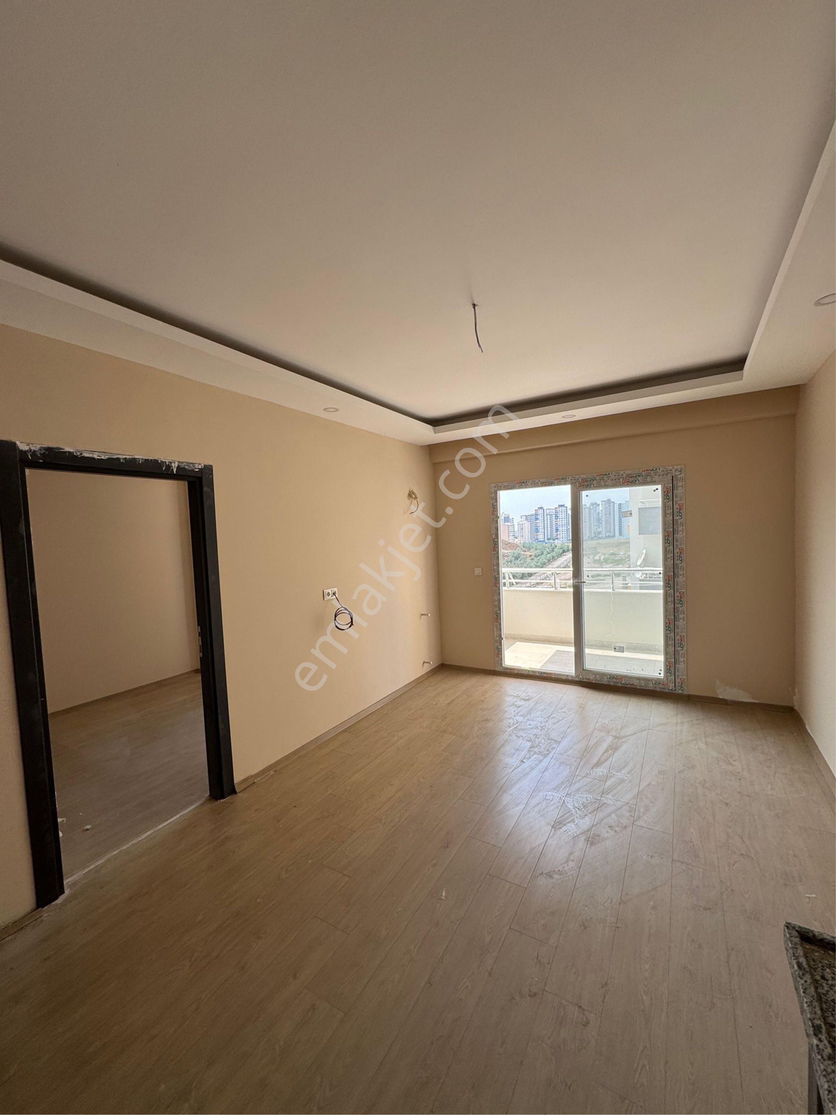 Adana Sarıçam Gültepe 1+1 Geniş Oturumlu