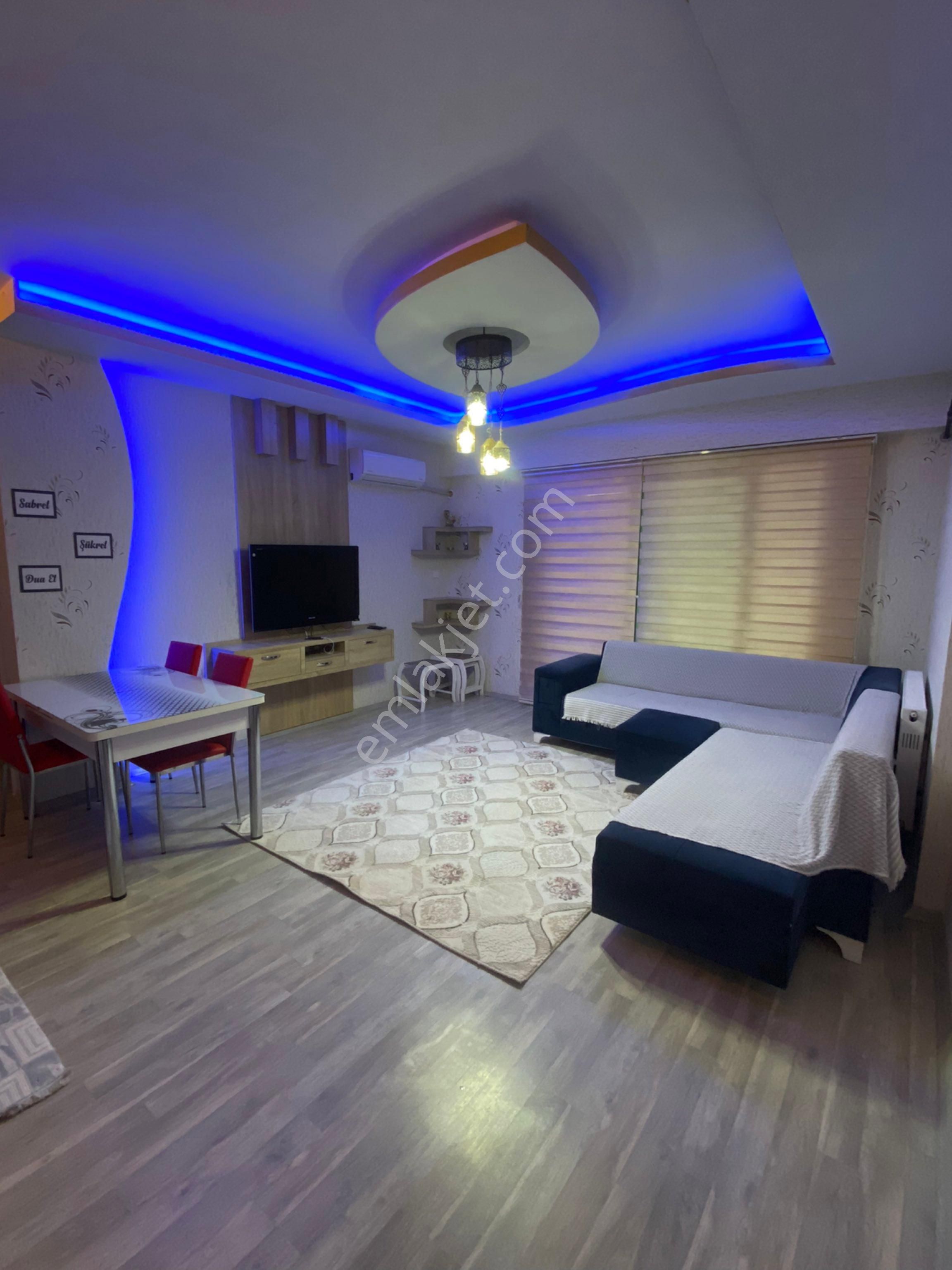 Sahibinden, Ana Cadde Üzeri, Temiz Eşyalı Daire