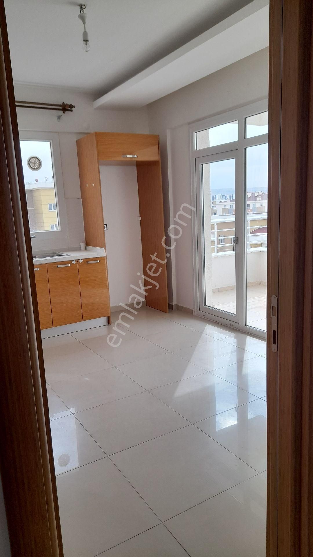 İldem Kiralık Temiz Lüks Geniş Meskenli Site