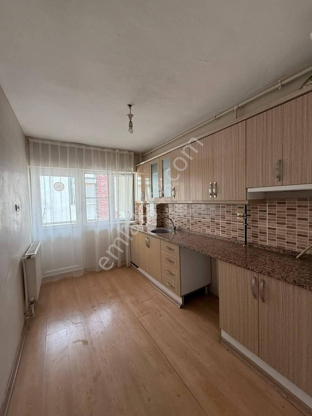 🏡 Merkezde – Masrafsız – Köşe Konumda 3+1 Daire
