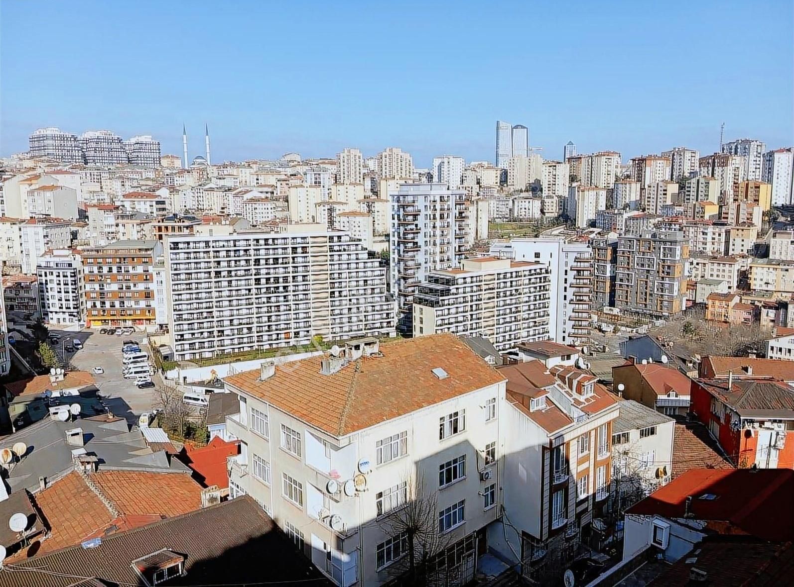 Kağıthane Merkez Metroya 3'dk Yürüme 2+1 140m2 Asansörlü Dubleks