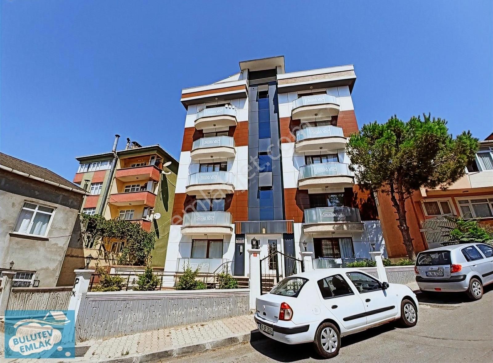 Bulutev İçmeler Kapalı Otopark Ve Ebeveyn Bany 2+1 Satılık Daire