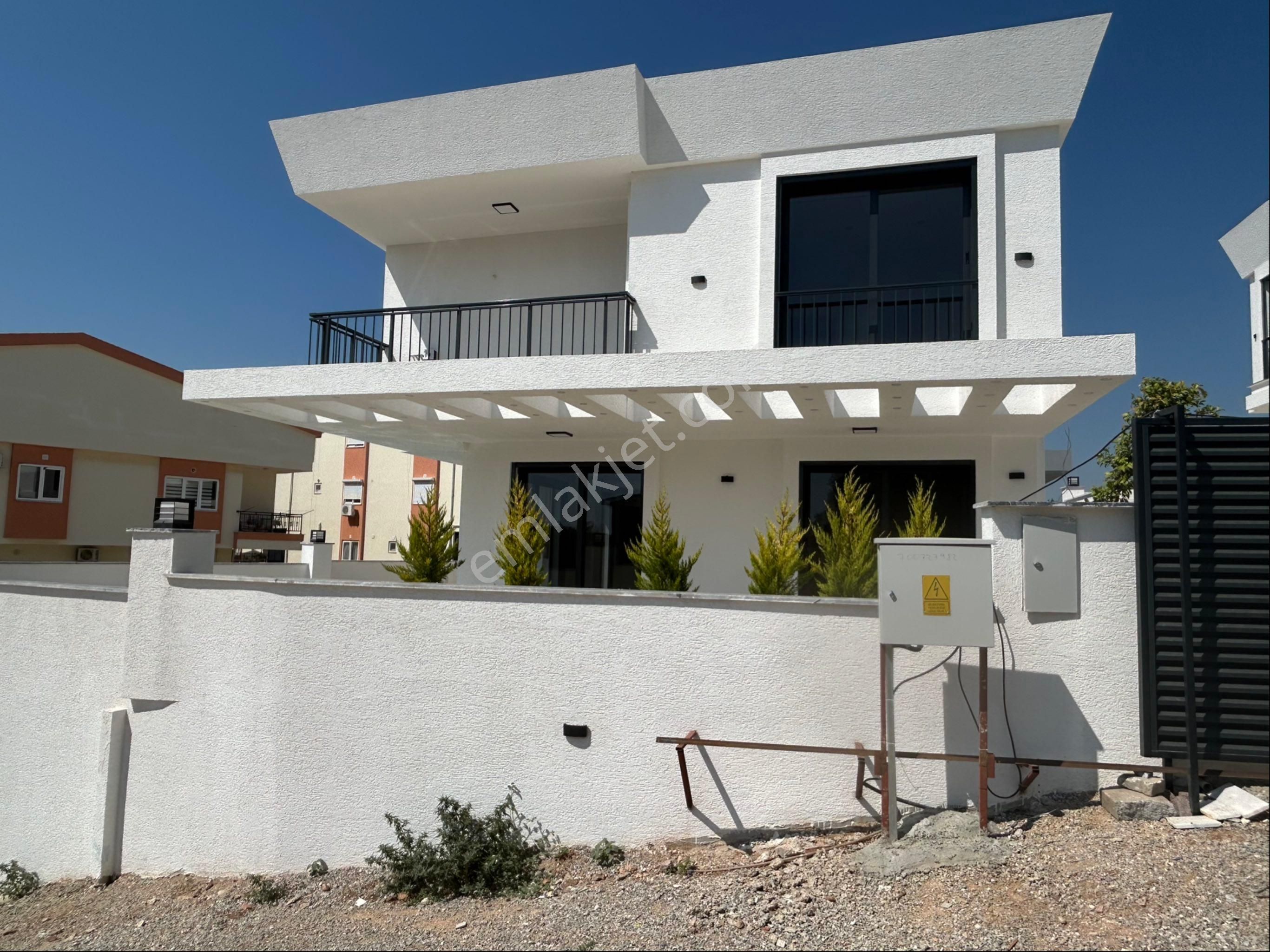 Didim Hisarda 4+1 Villa