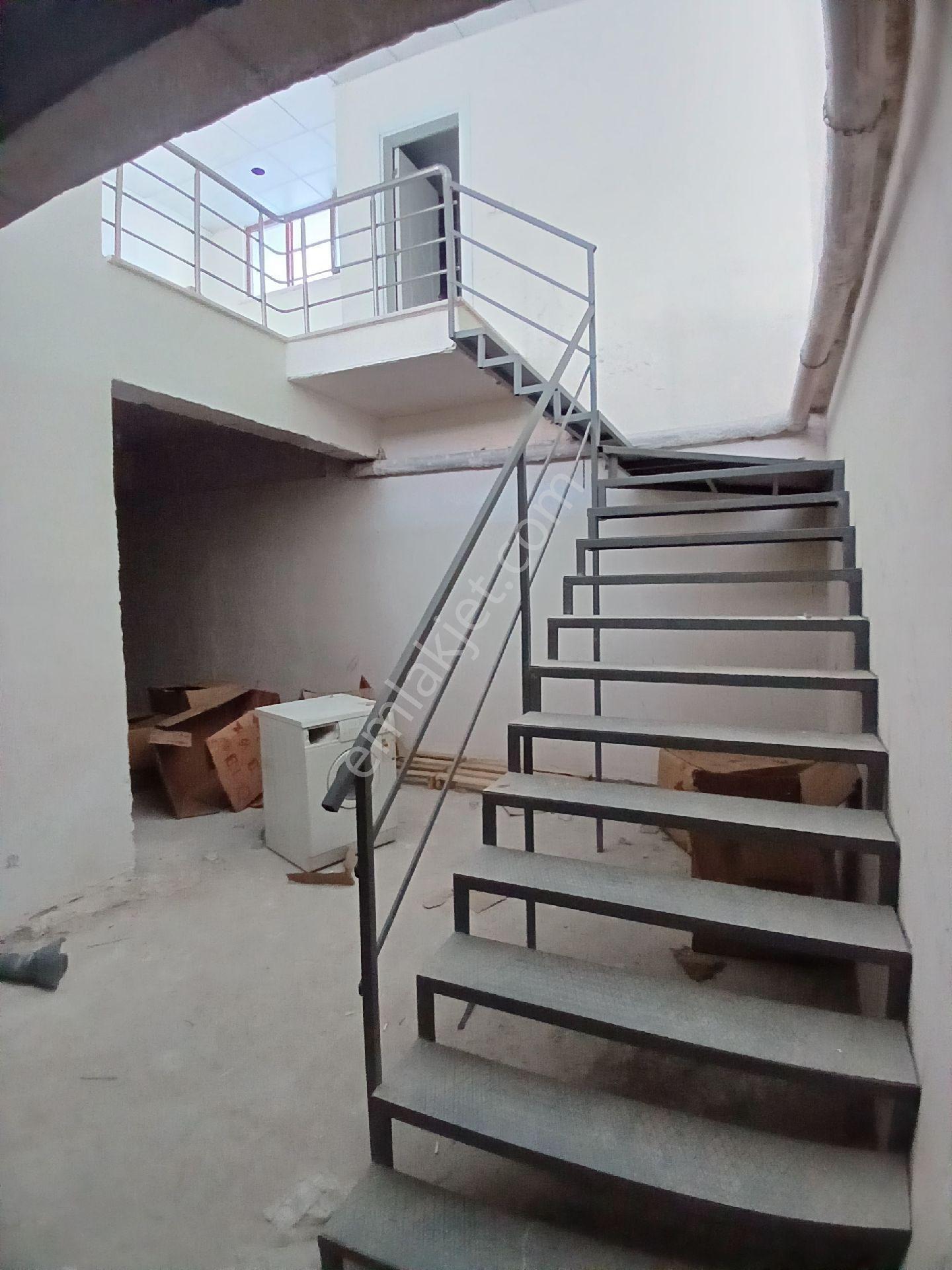 Mevlana Kültür Merkezi Karşısında 140 M2 Dükkan - Görsel 7