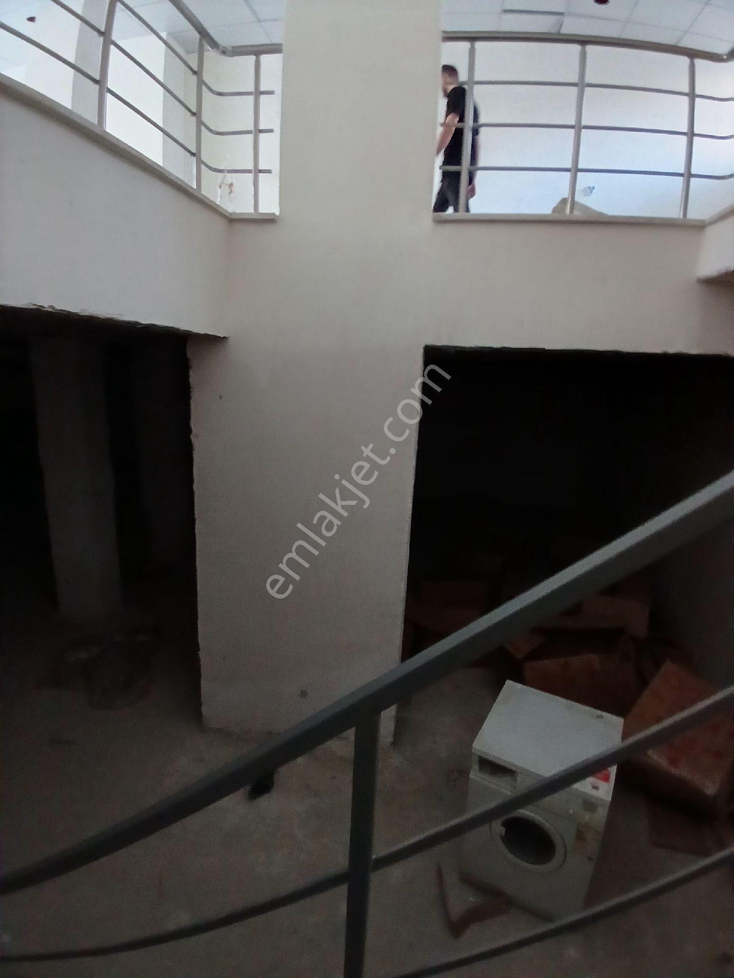 Mevlana Kültür Merkezi Karşısında 140 M2 Dükkan - Görsel 16