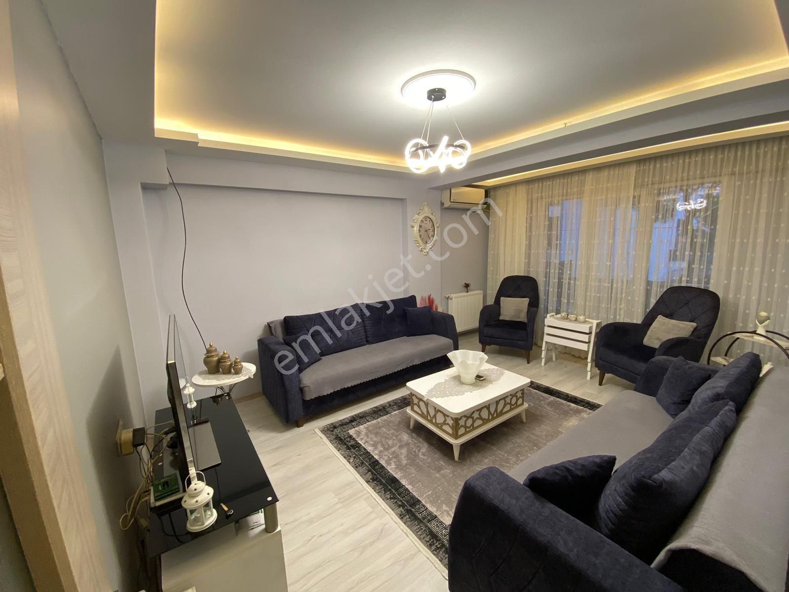 Doğalgazlı Asansörlü Ara 2. Kat Kapalı Mutfak 2+1 Daire Satılık