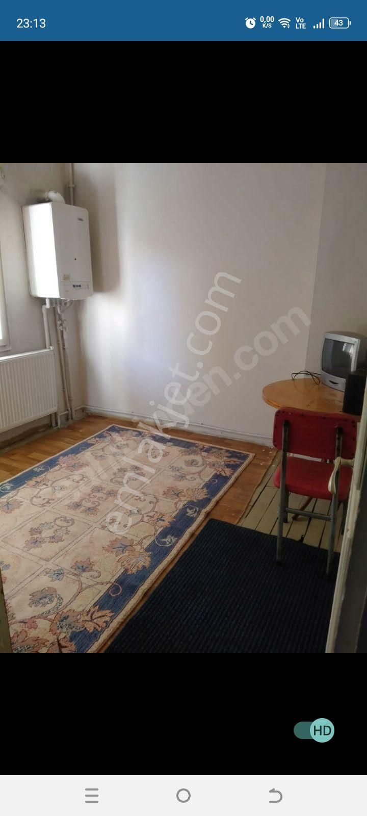 Şehrin Göbeğinde Eşyalı Daite