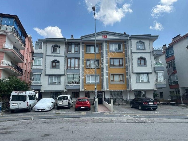 Osmangazi Mah.kat Yüksekliğinde, 110 M²,3+1,satılık,yüksek Giriş