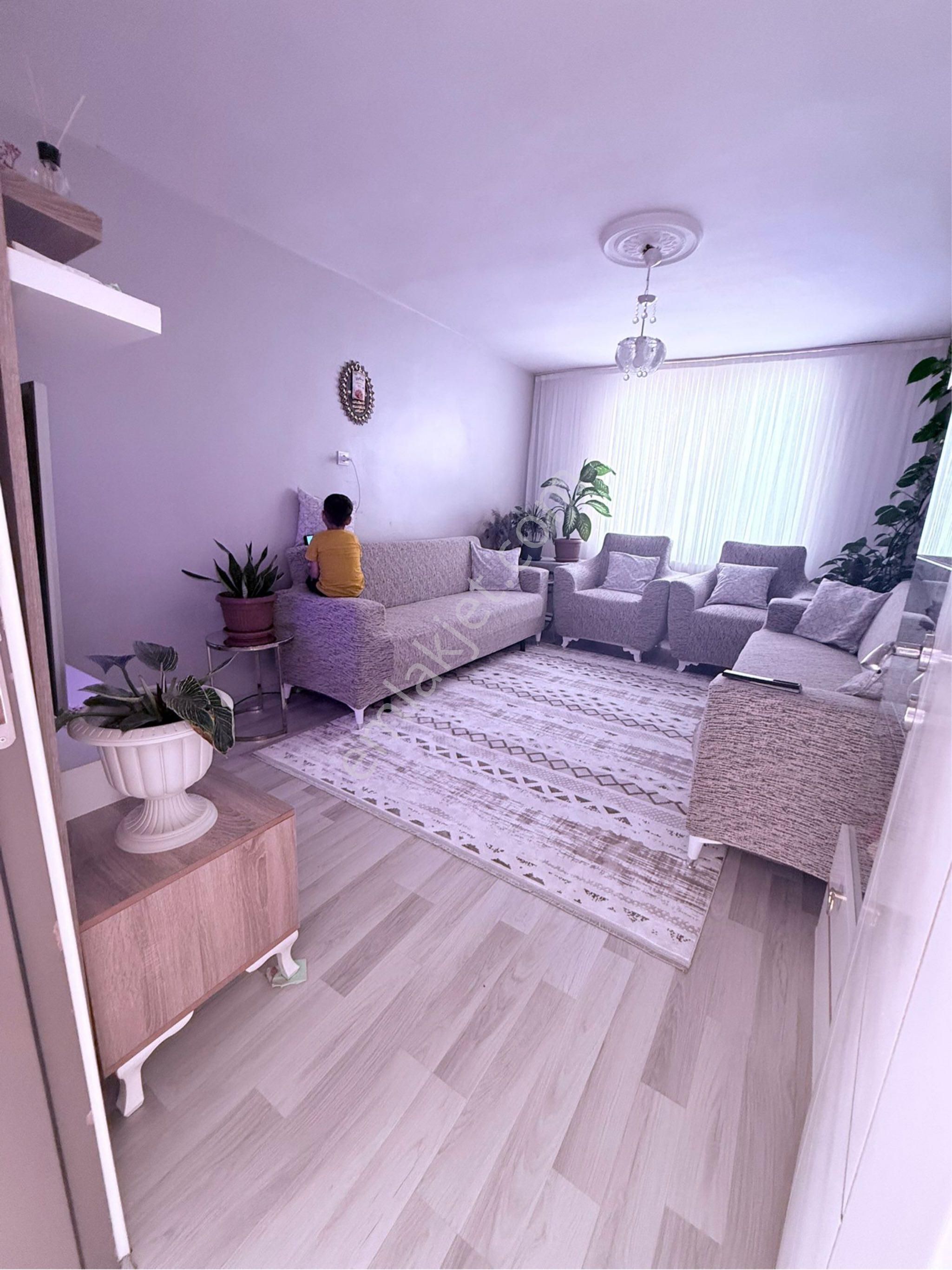 Huzur Evlerinde Satılık 3+1 Satılık Son Kat Daire