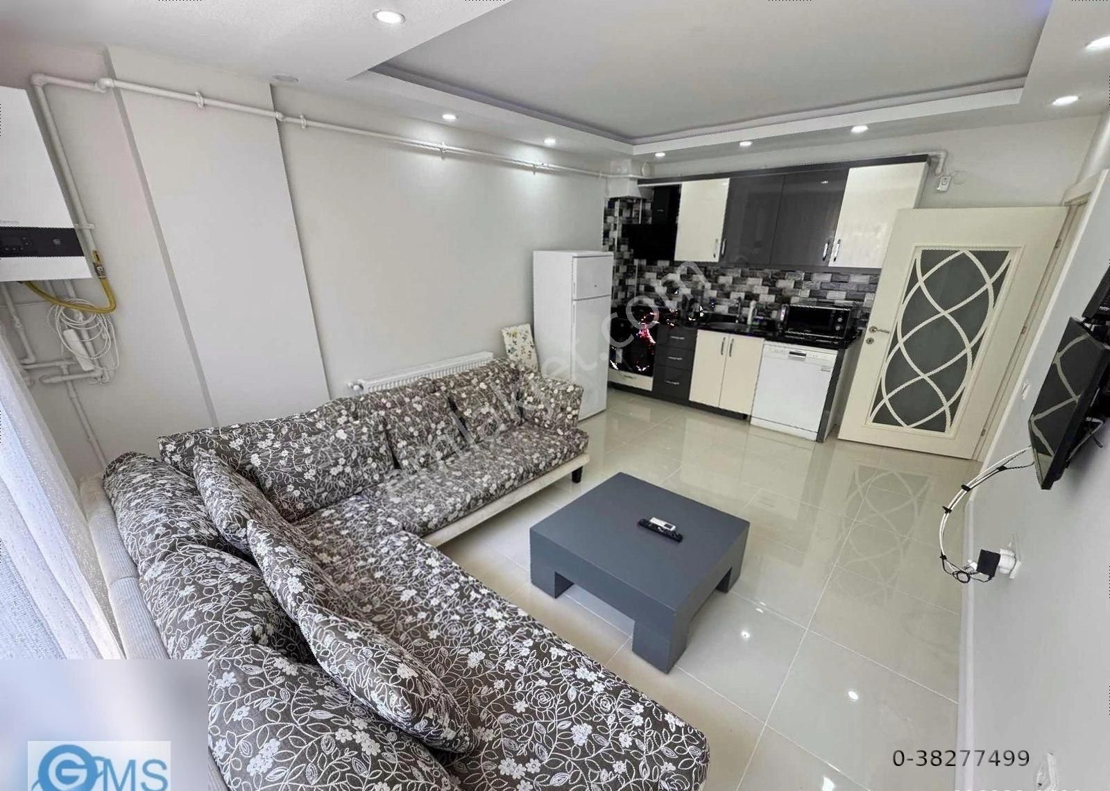 Konyaaltı Caddesine 50 M! 2+1 Eşyalı Yüksek Giriş Daire