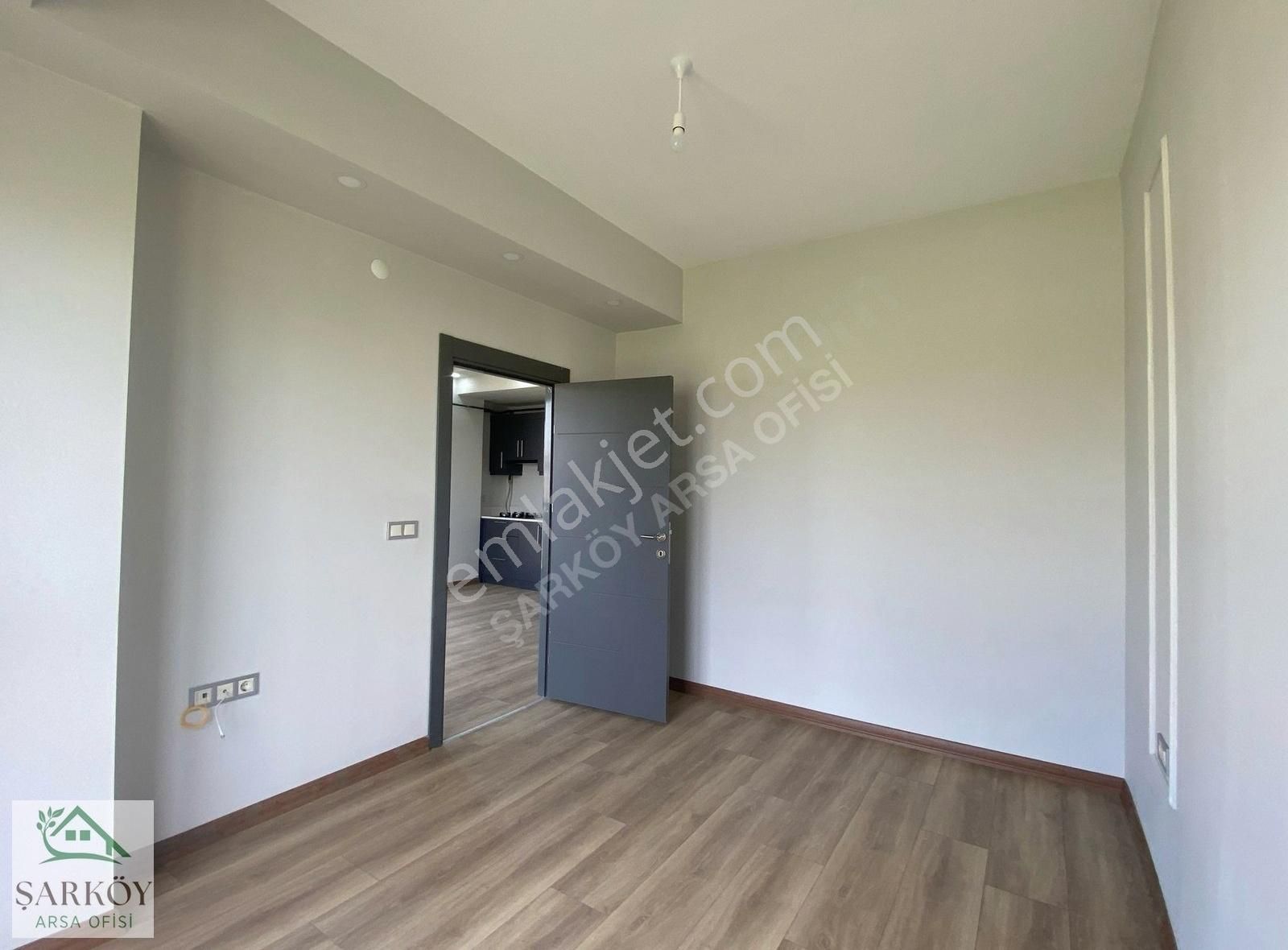 Soğancılar Caadesinde File Markete Yakın 1+1 Daire İskanlı - Görsel 12