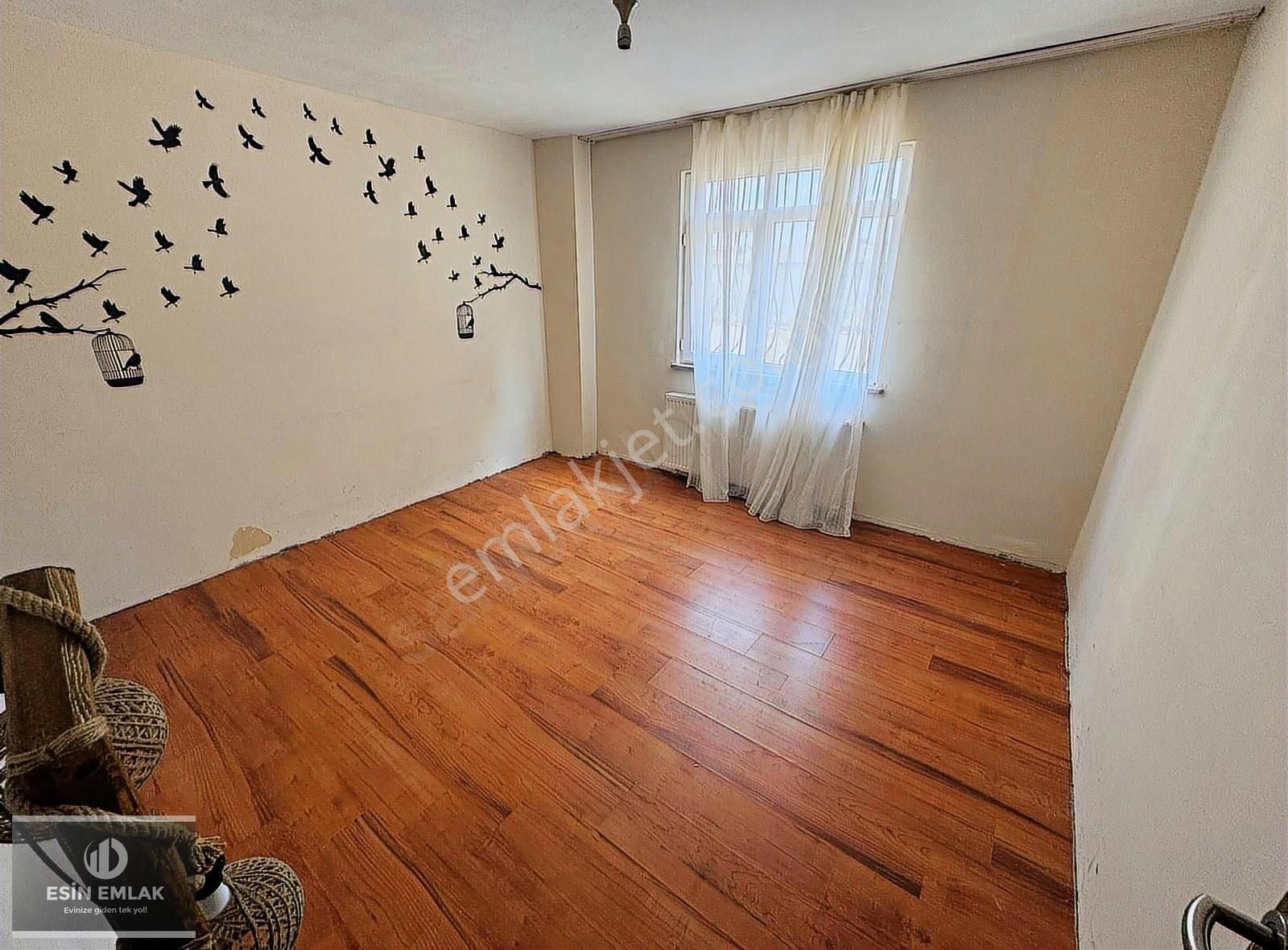 Ahmetyesevi Mah Ferah Temiz 2+1 Merkezi Konum Kiralık Daire