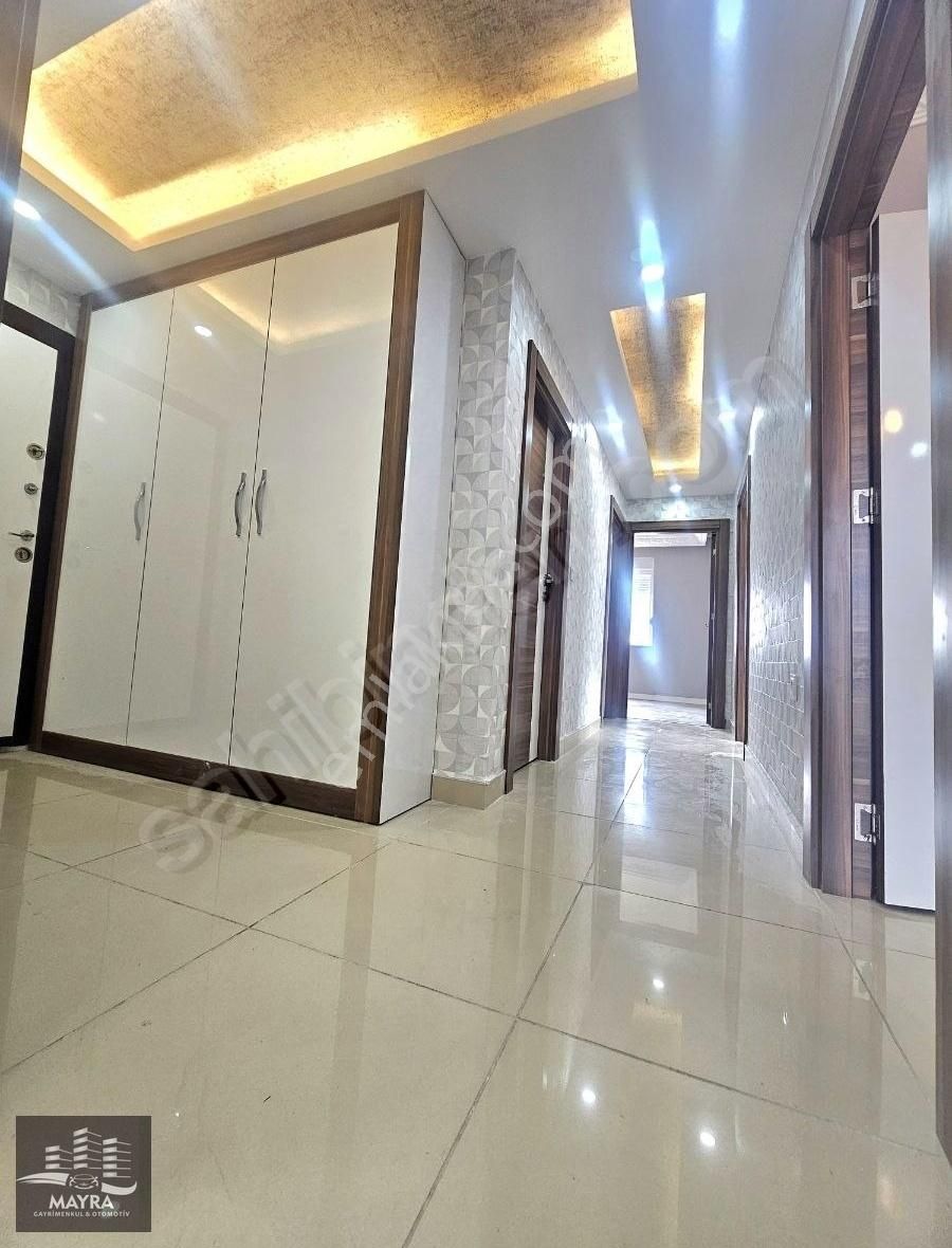 Ayanoğlu Havuzlu Site Asansör Cam Balkon 2+1 Satılık Daire