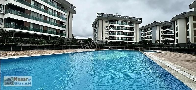Royal City'de Havuzlu Ara Kat Ultra Lüks Yapılı Daire