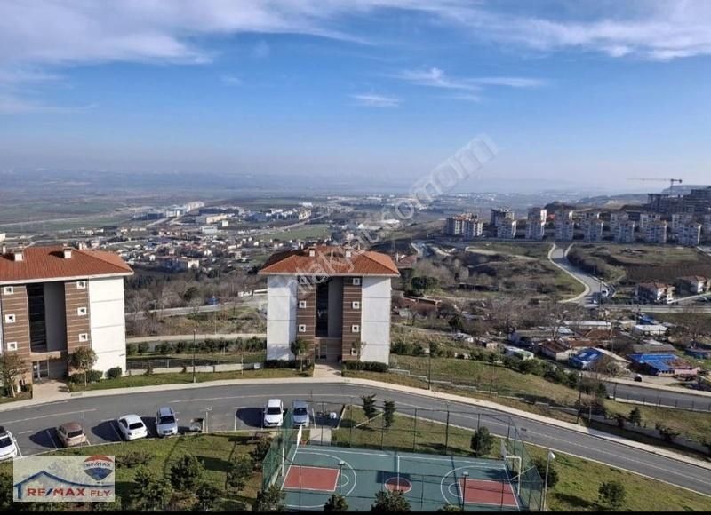 Çatalca Kiptaş Papatya Sitesinde Bakımlı Daire