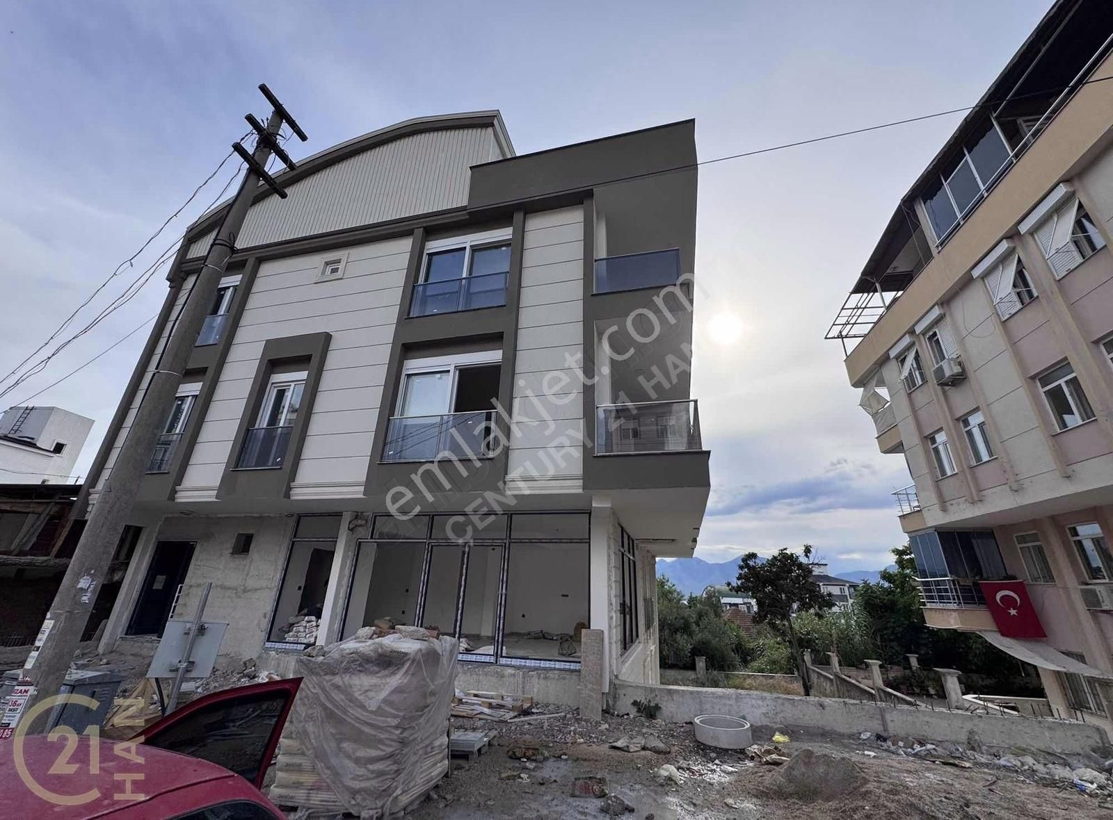 Çamlıbelde Katta Sıfır Ayrı Mutfaklı Asansörlü 2+1 Ferah Daire