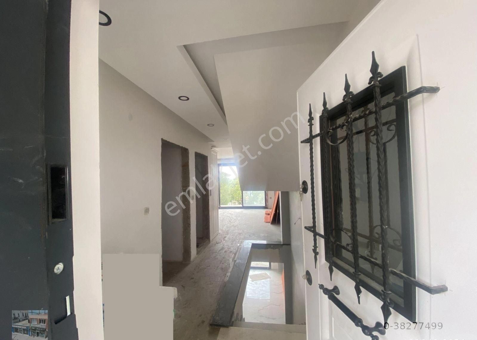 Balıkesir Ayvalık Camlık Ta Satılık Daire.deniz Manzaralı