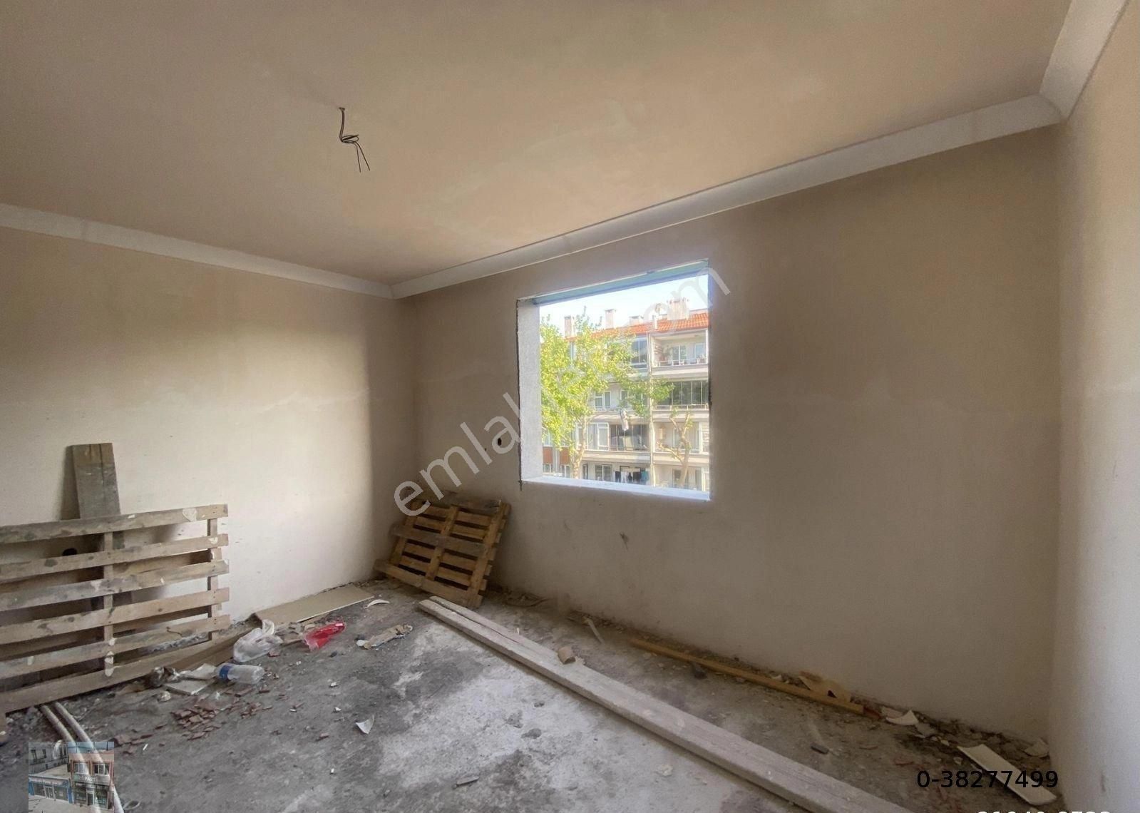 Balıkesir Ayvalık Ta Satılık 2 Oda 1 Salon Daireler.