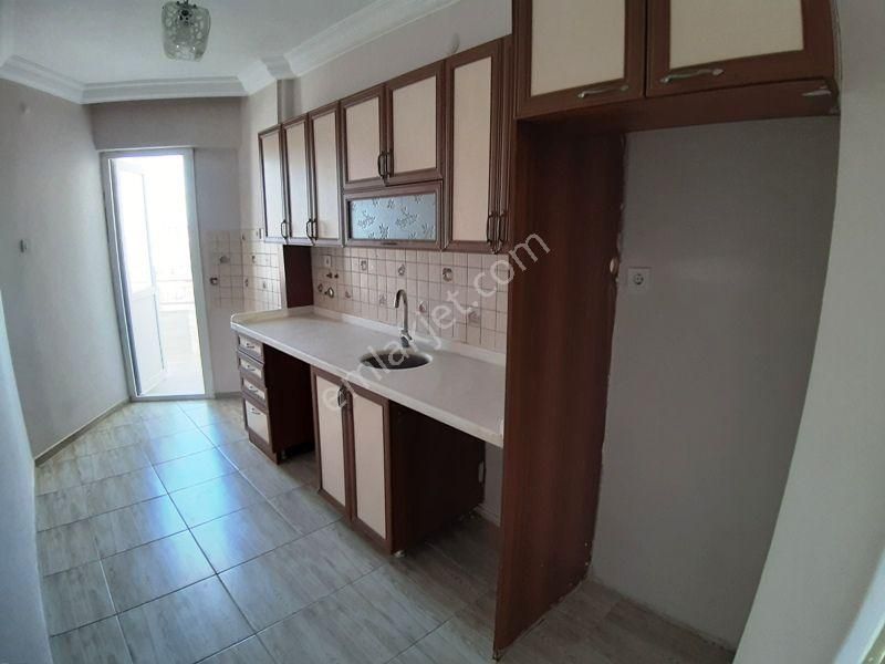 Arda’dan Mersin Yenişehir Gazi Mah’de Satılık 3+1 Daire