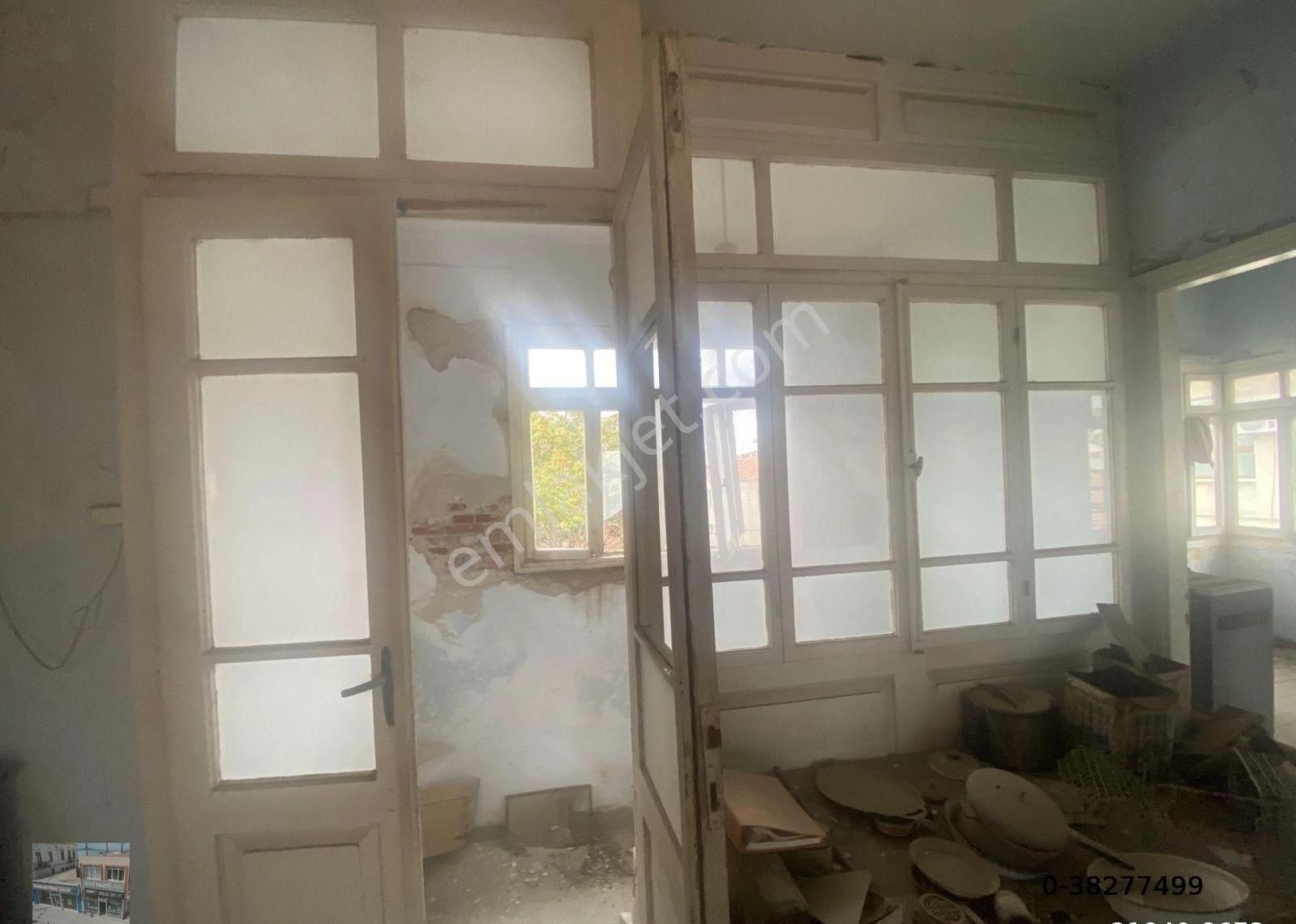 Balıkesir Ayvalık Merkez De Satılık 2. Kat Daire. - Görsel 4