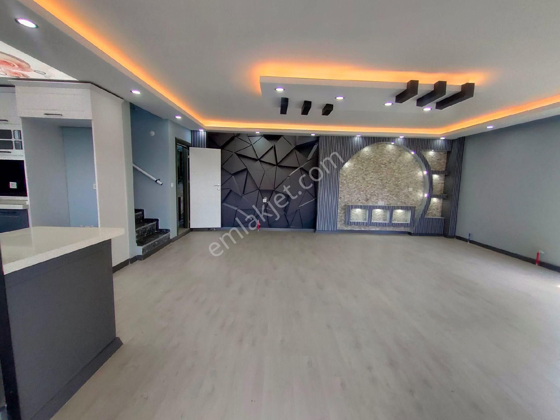 Yeniçiftlik Mh'de Büyük Havuzlu Lüks Villa - Görsel 5