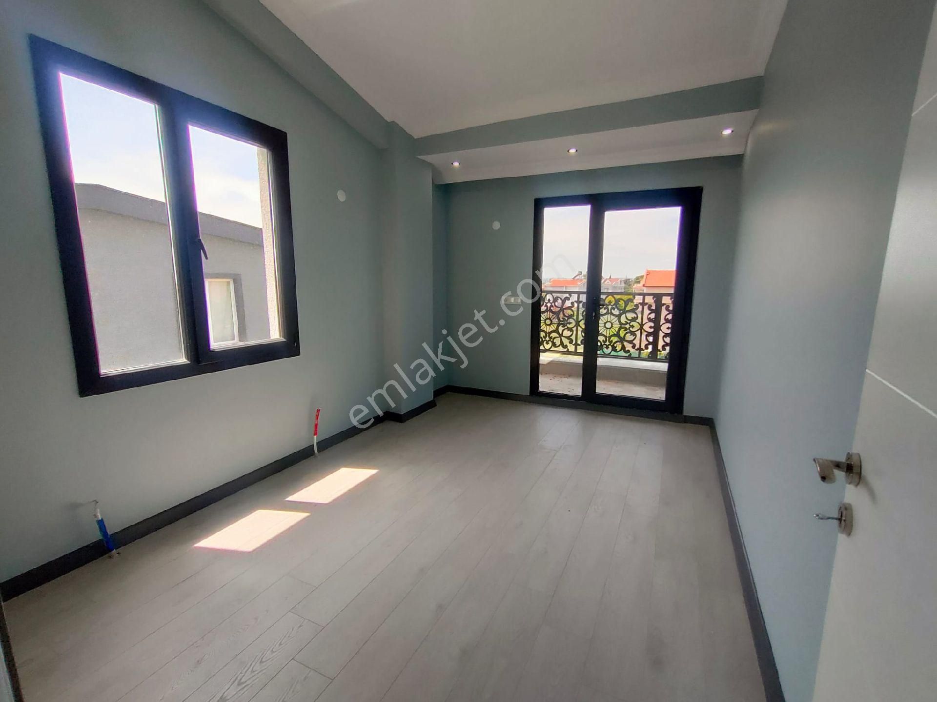 Yeniçiftlik Mh'de Büyük Havuzlu Lüks Villa - Görsel 29