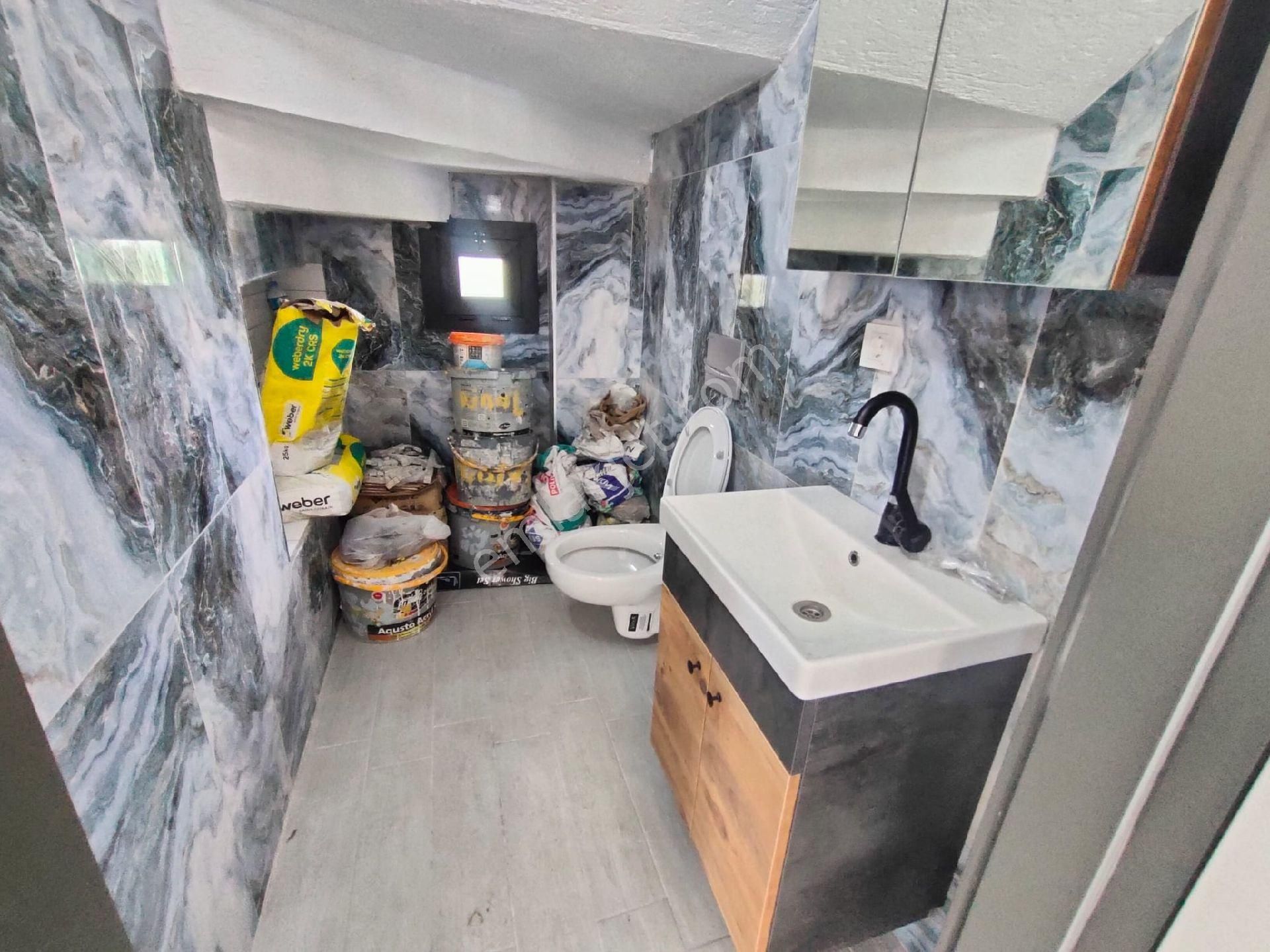 Yeniçiftlik Mh'de Büyük Havuzlu Lüks Villa - Görsel 12