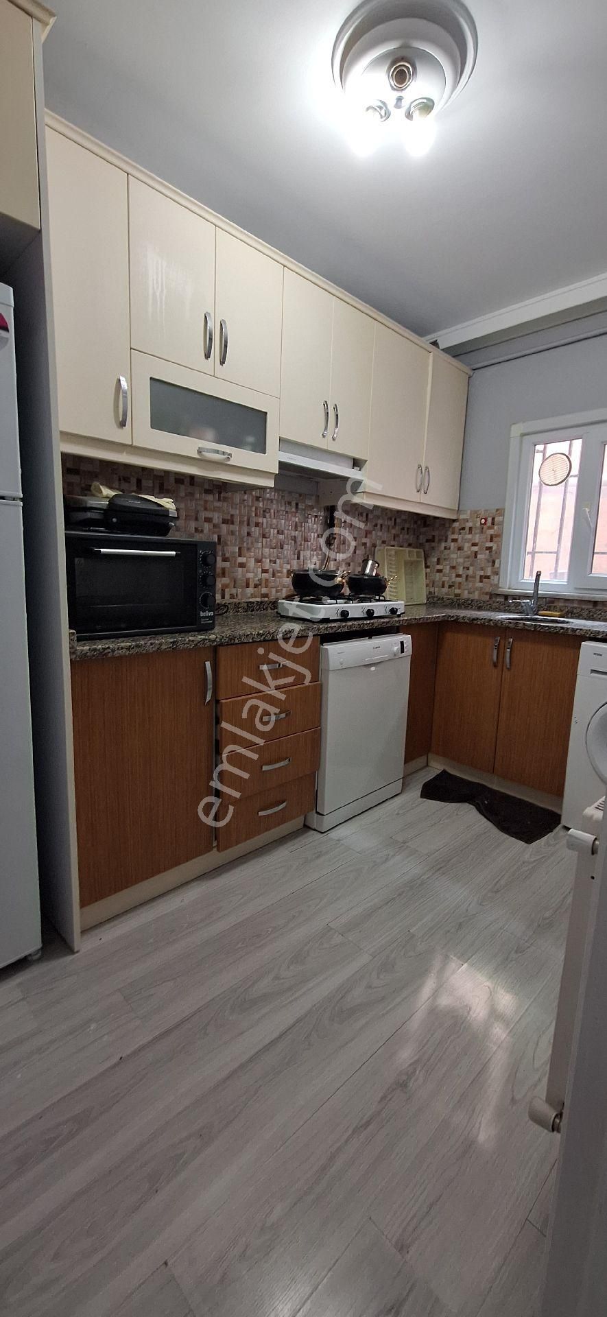 Sarıyer Çayırbaşında Özden Sitesinin Yanında Kiralık Daire