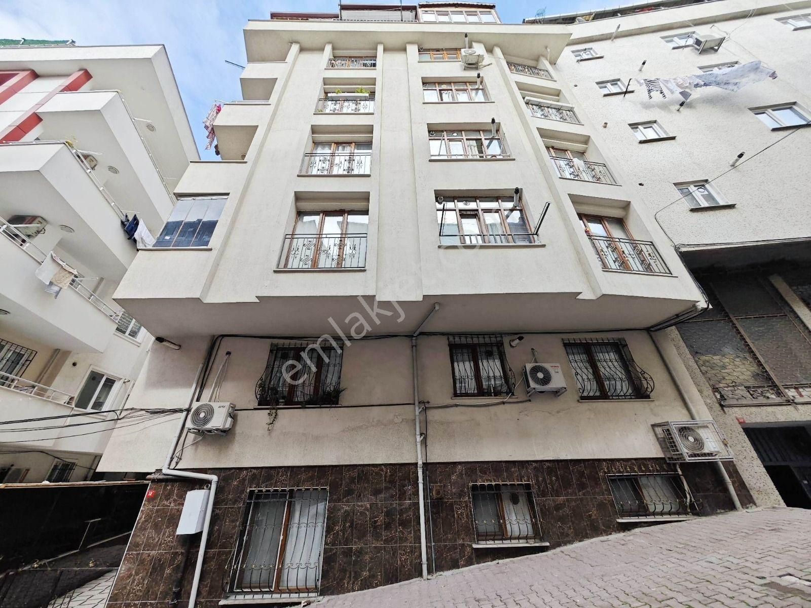 Yıldız Dan Hürriyette 4+1 Kredili Uygun Fiyatlı Acil Satılık Dublex Daire