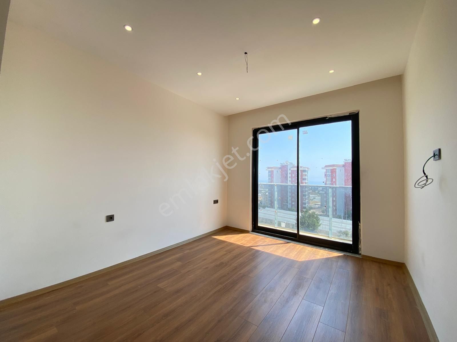 Fiyat Düştü! Alanya Payallar'da Satılık Full Aktiviteli Deniz Manzaralı 2+1 Daire - Görsel 24