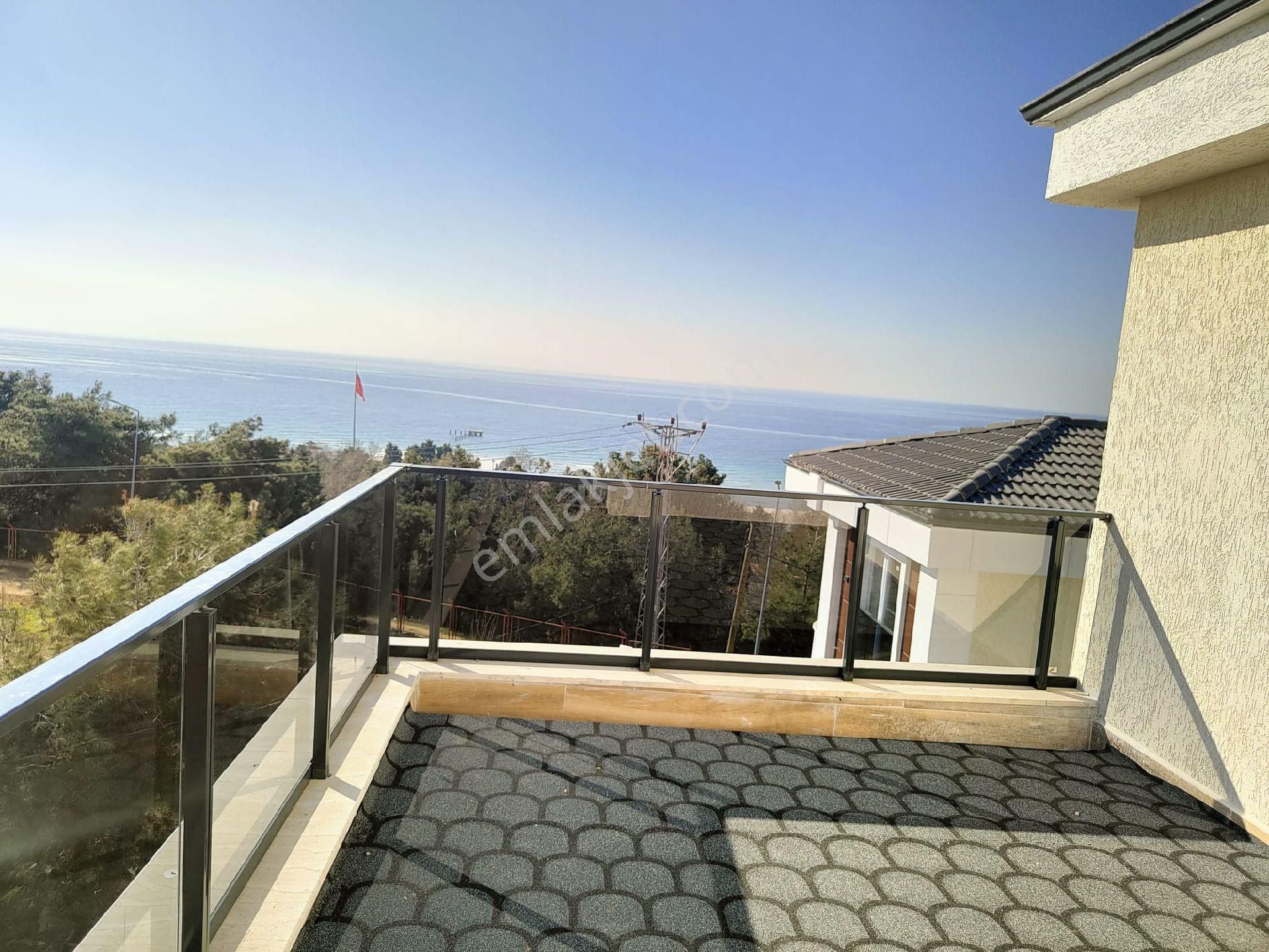 M.ereğlisi Dereağzı Mah. Satılık Lüks Villa Deniz Manzaralı - Görsel 32