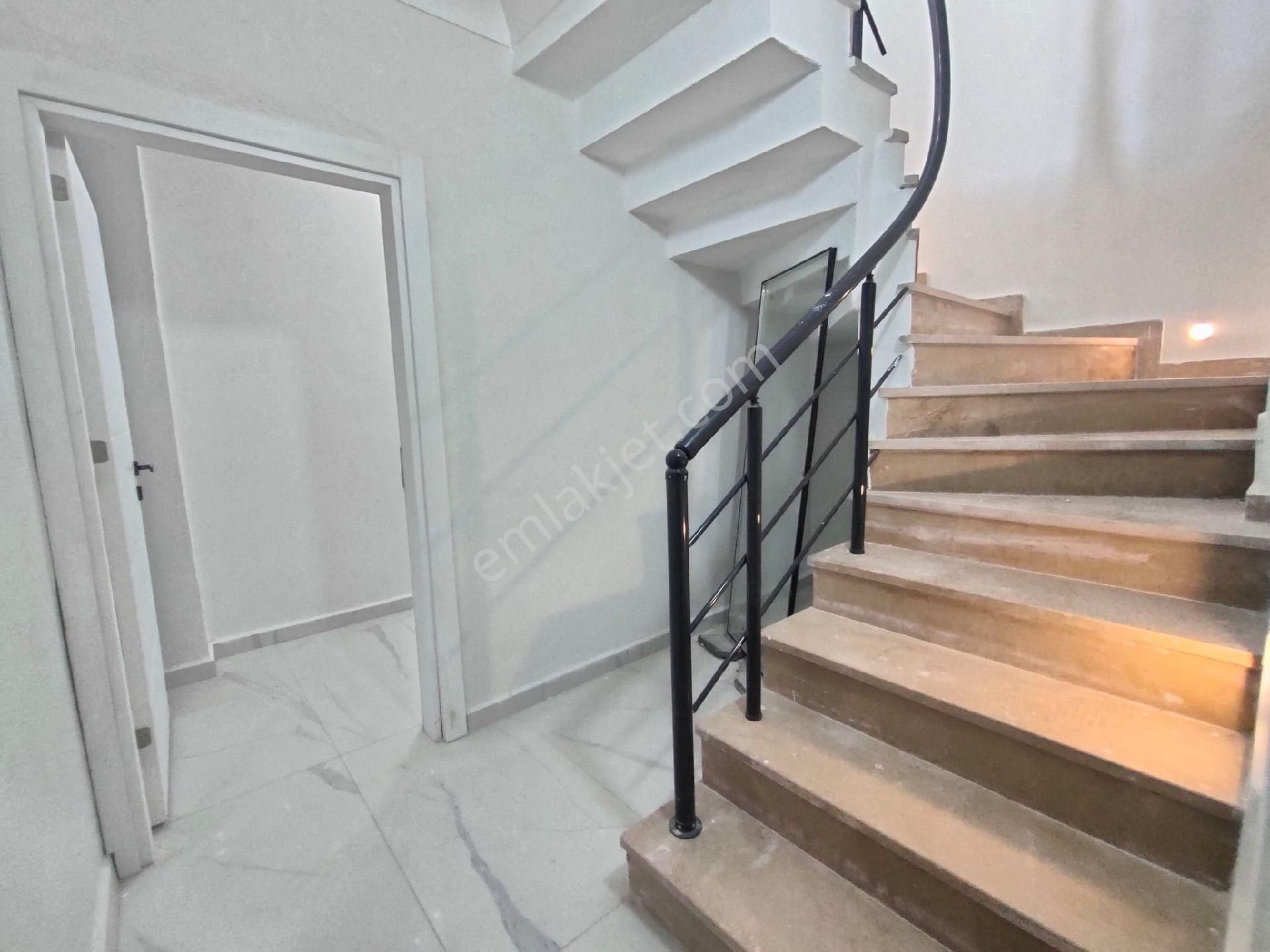 M.ereğlisi Dereağzı Mah. Satılık Lüks Villa Deniz Manzaralı - Görsel 13