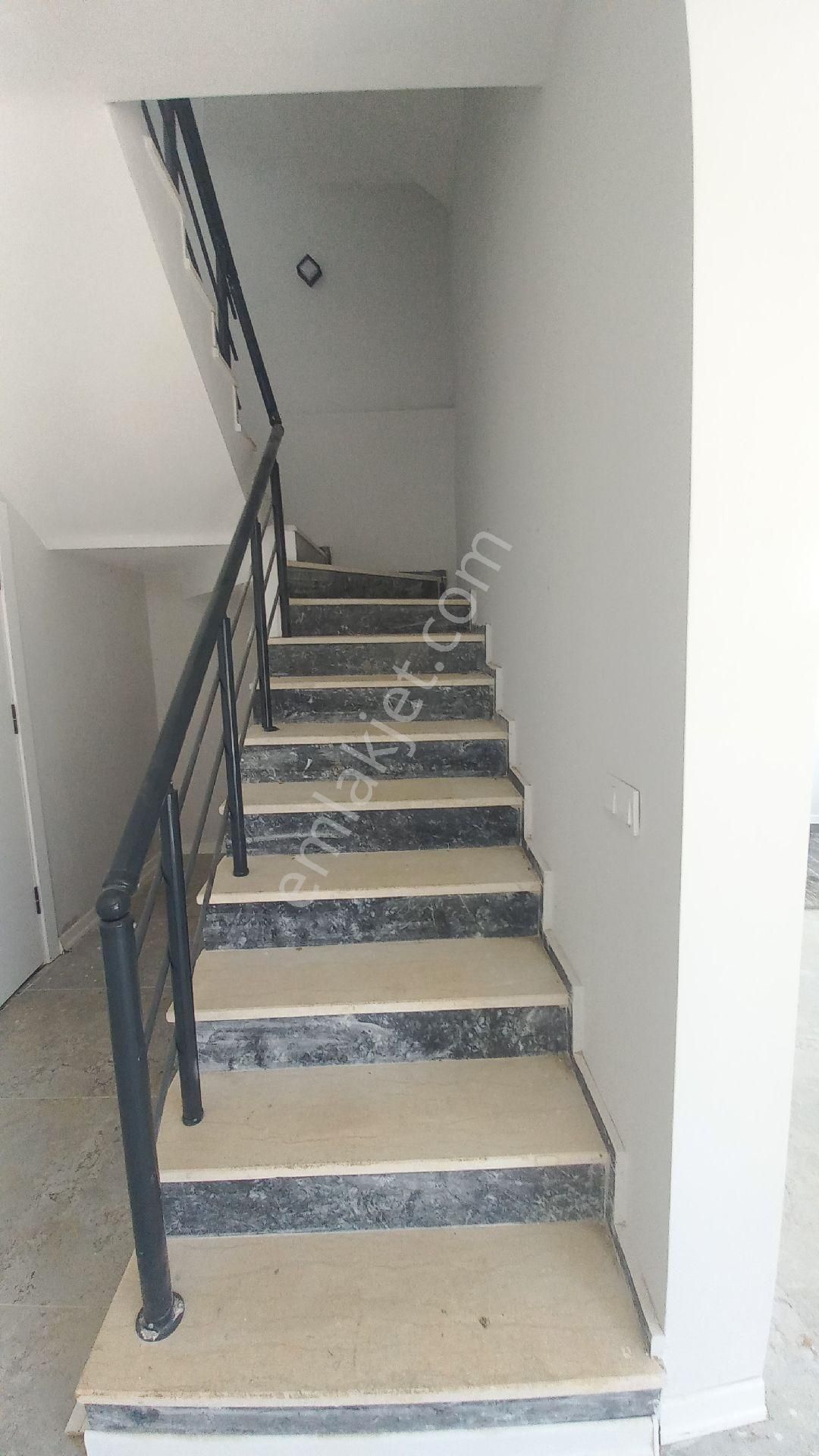 Şarköy Mürefte Yolu Üzerin,de Akıllı Sistem Süper Lüx Villa Ful Deniz Manzaralı Satılıktır - Görsel 11