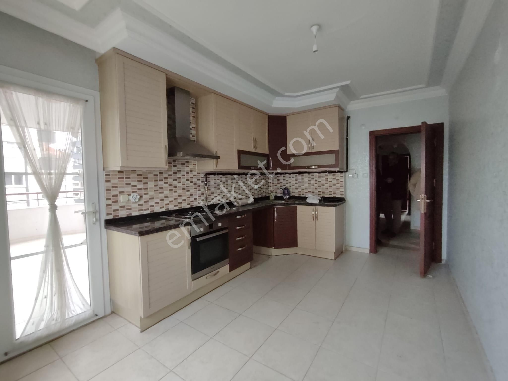 Hayalpark Tatlıcı Köse Civ 13 Yaş Hasarsız Geniş Oturumlu Çb 3+1 Satılık